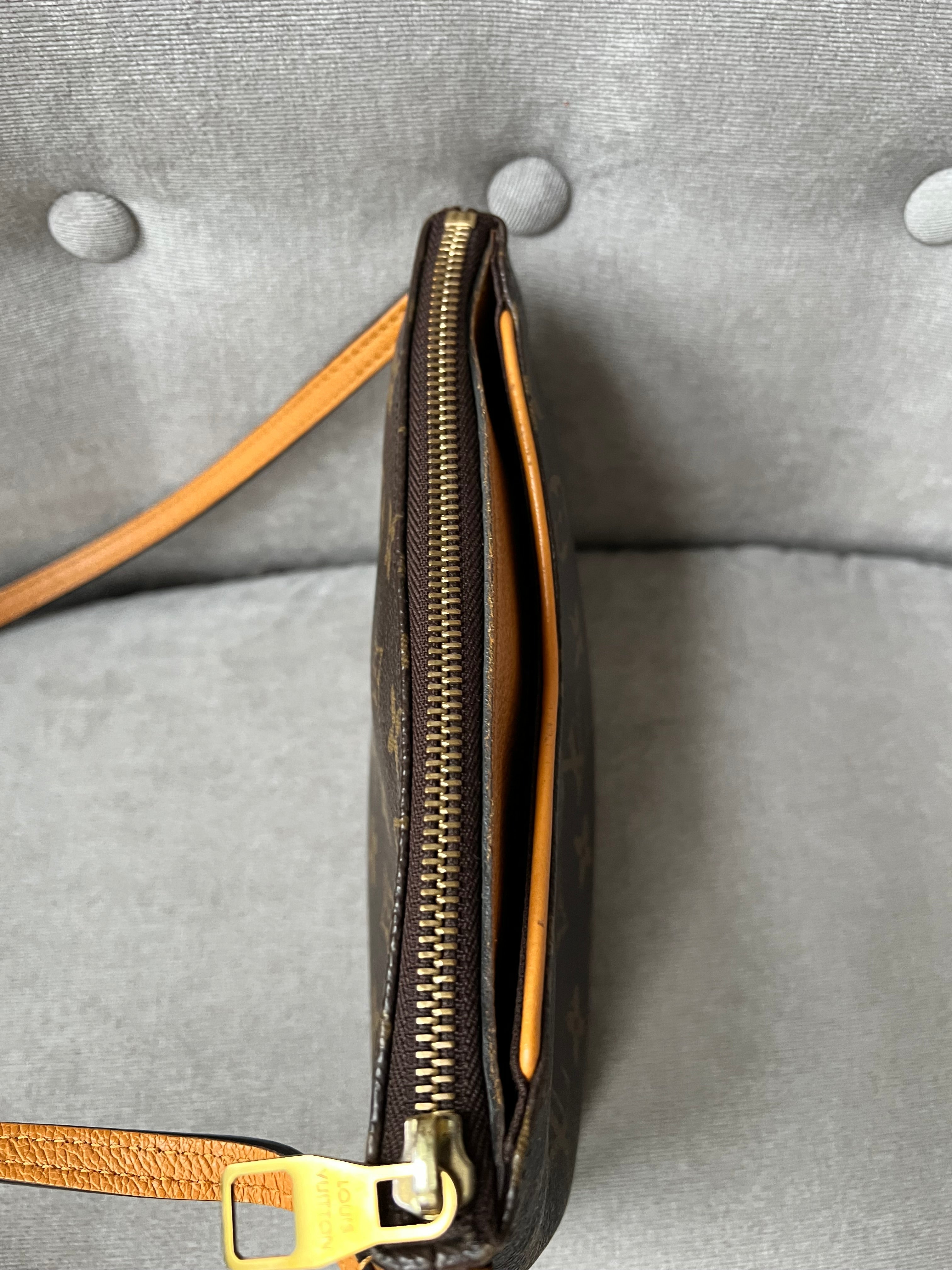 Louis Vuitton Monogram Safran Pallas Pochette