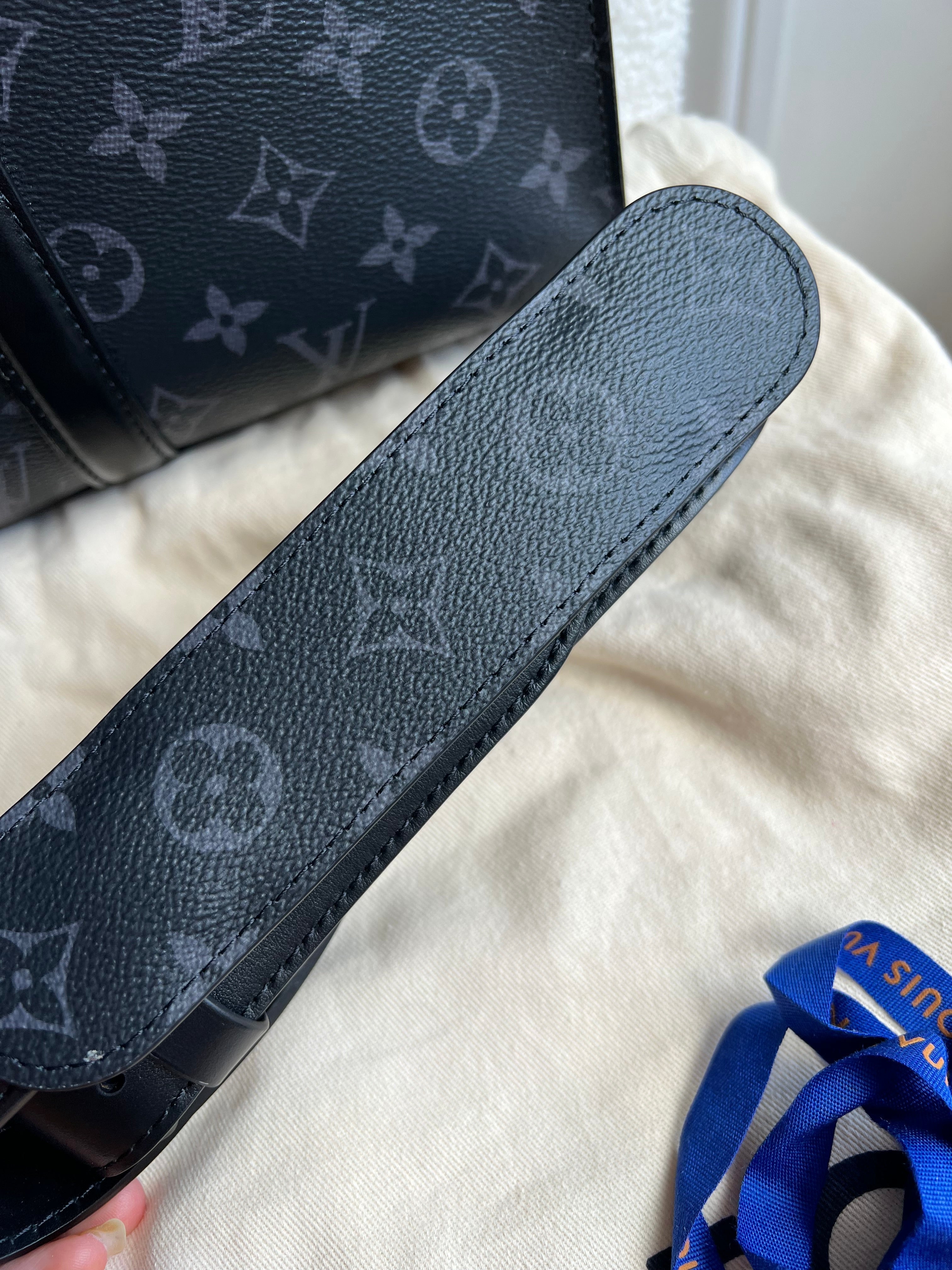Louis Vuitton Sac Plat Horizontal Zippe Monogram Eclipse (RRP £2060)