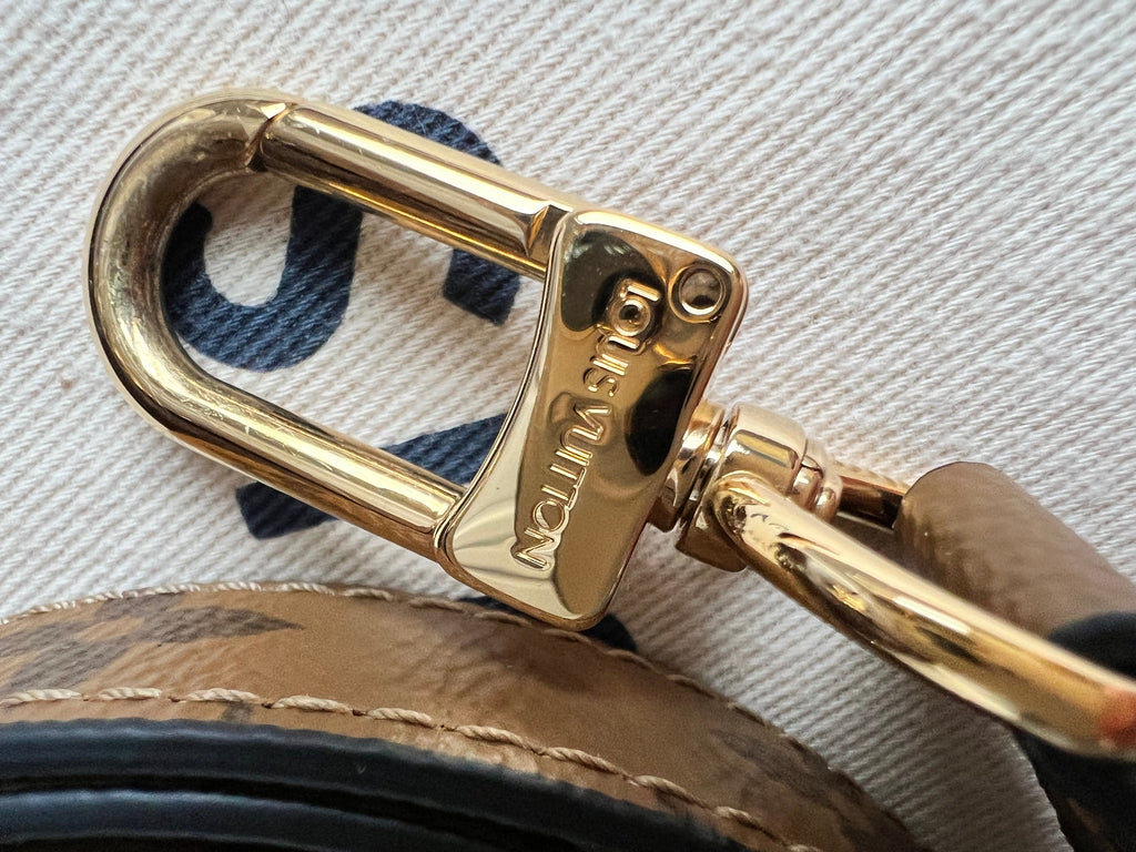 Louis Vuitton Pochette Metis Reverse Monogram (RRP £2,000)