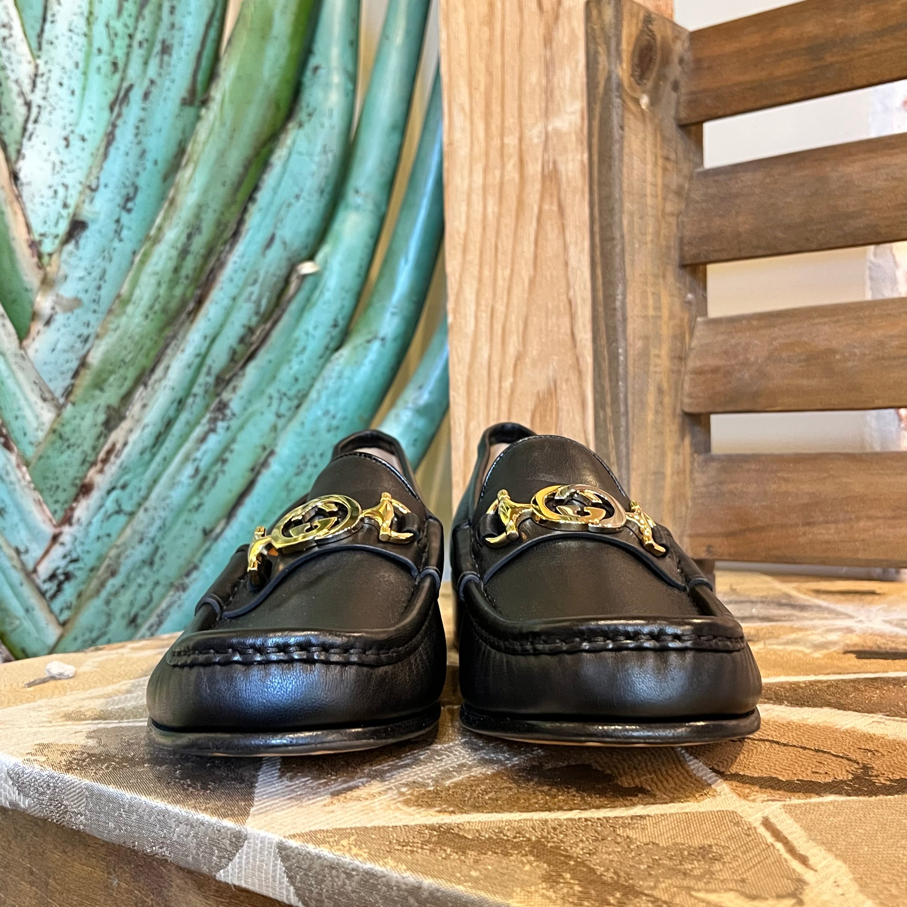 GUCCI Horsebit Leather Loafers MENS SZ7(7.5US)
