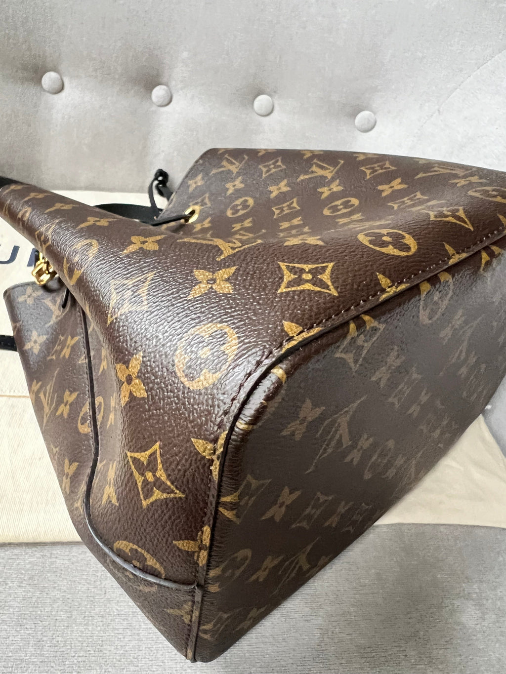 Louis Vuitton Neo Noe Monogram and Black (RRP £1,560)
