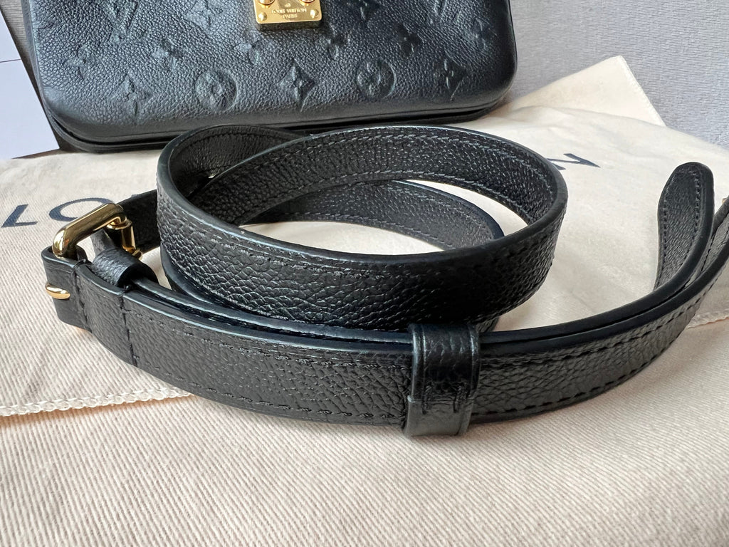 Louis Vuitton Pochette Metis Black Empreinte (RRP £2,110)