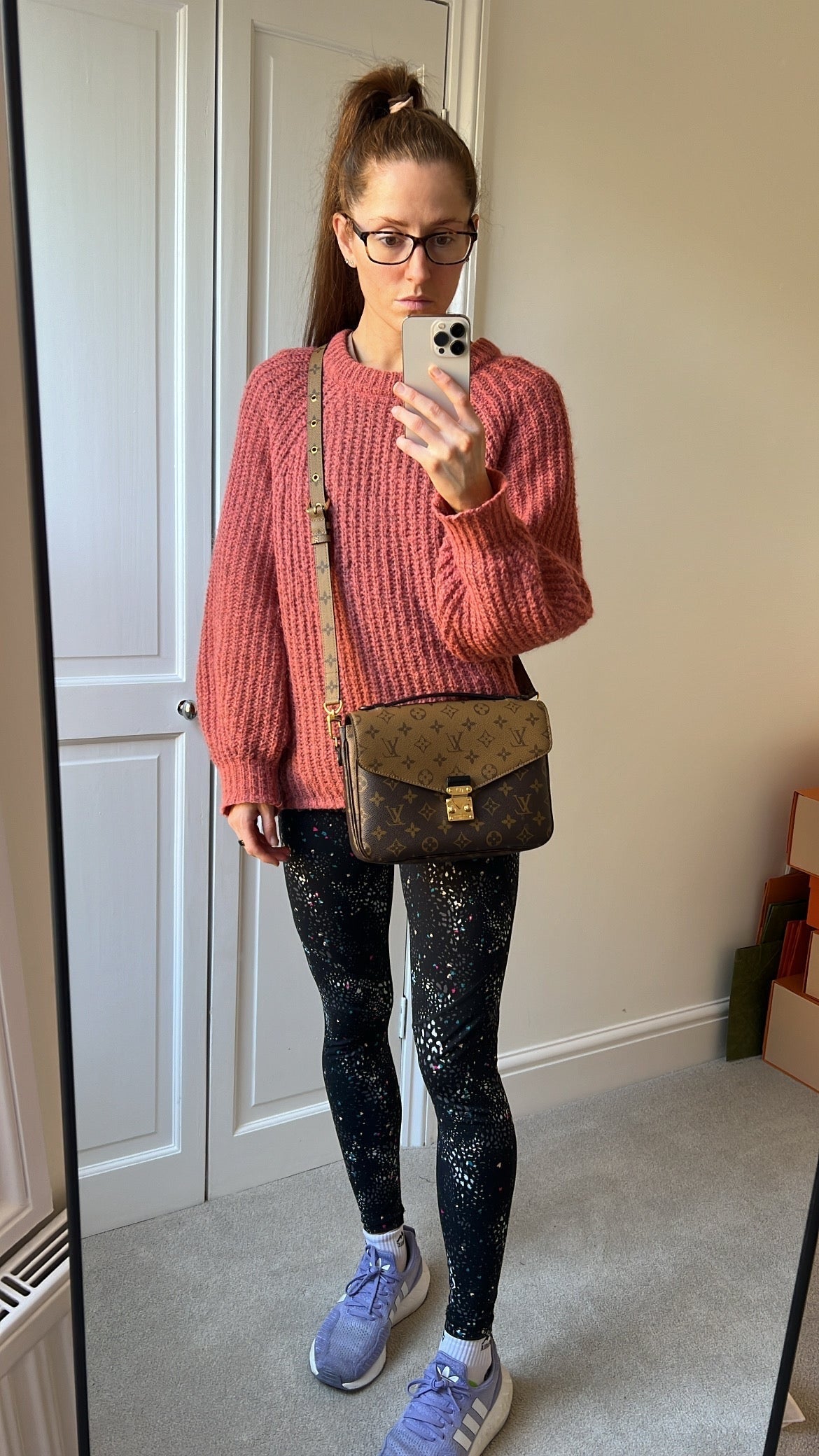 Louis Vuitton Pochette Metis Reverse Monogram (RRP £1,970)