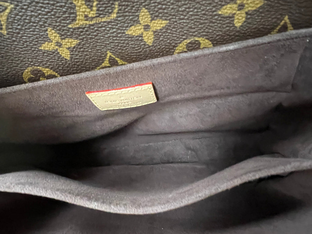 Louis Vuitton Pochette Metis Monogram (RRP £1,970)