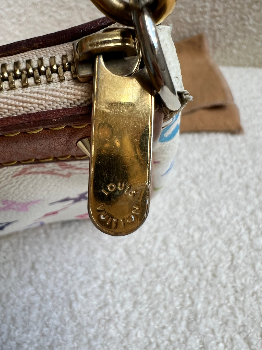 Louis Vuitton Pochette Accessoires White Multicolore