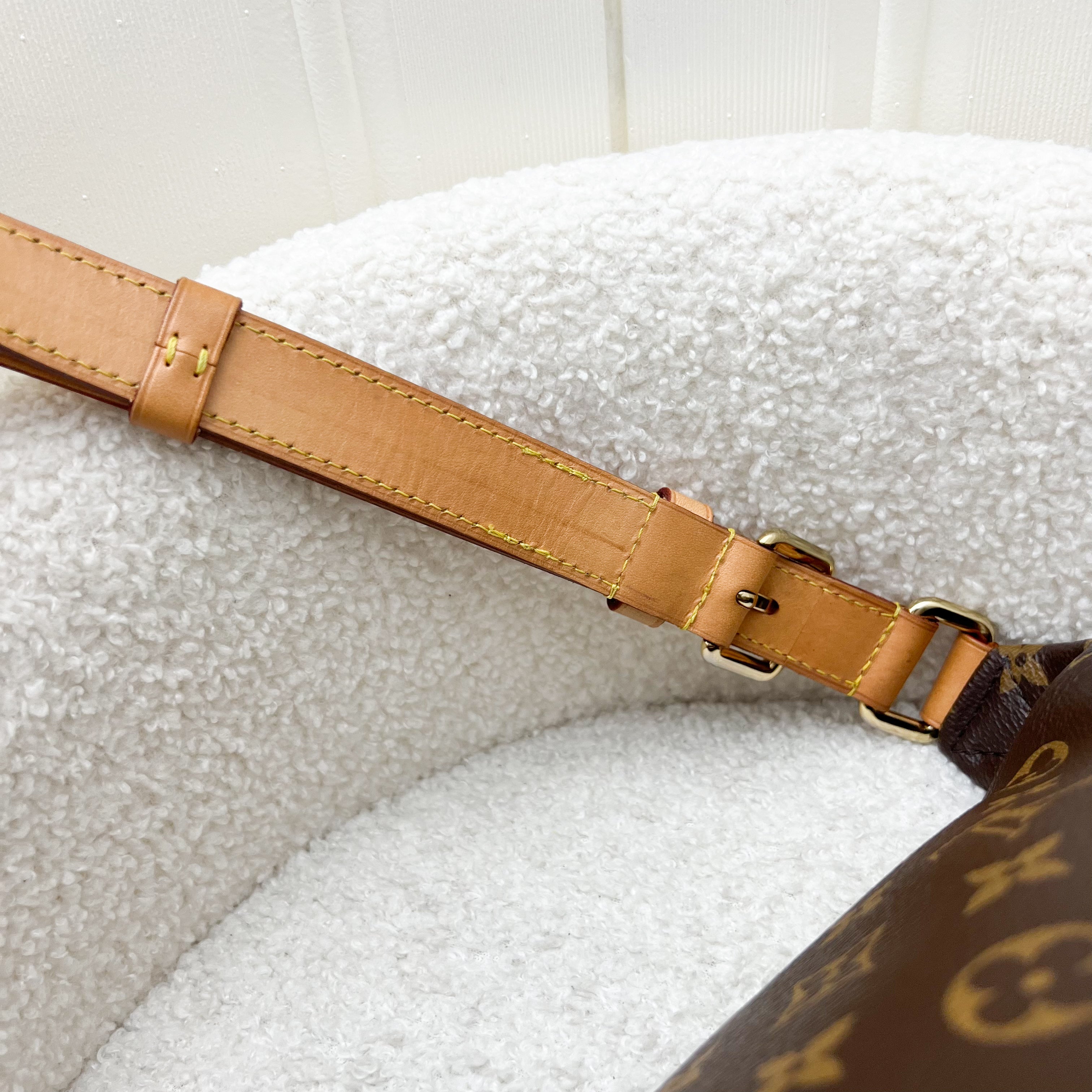 LV Bumbag in Monogram Canvas and GHW