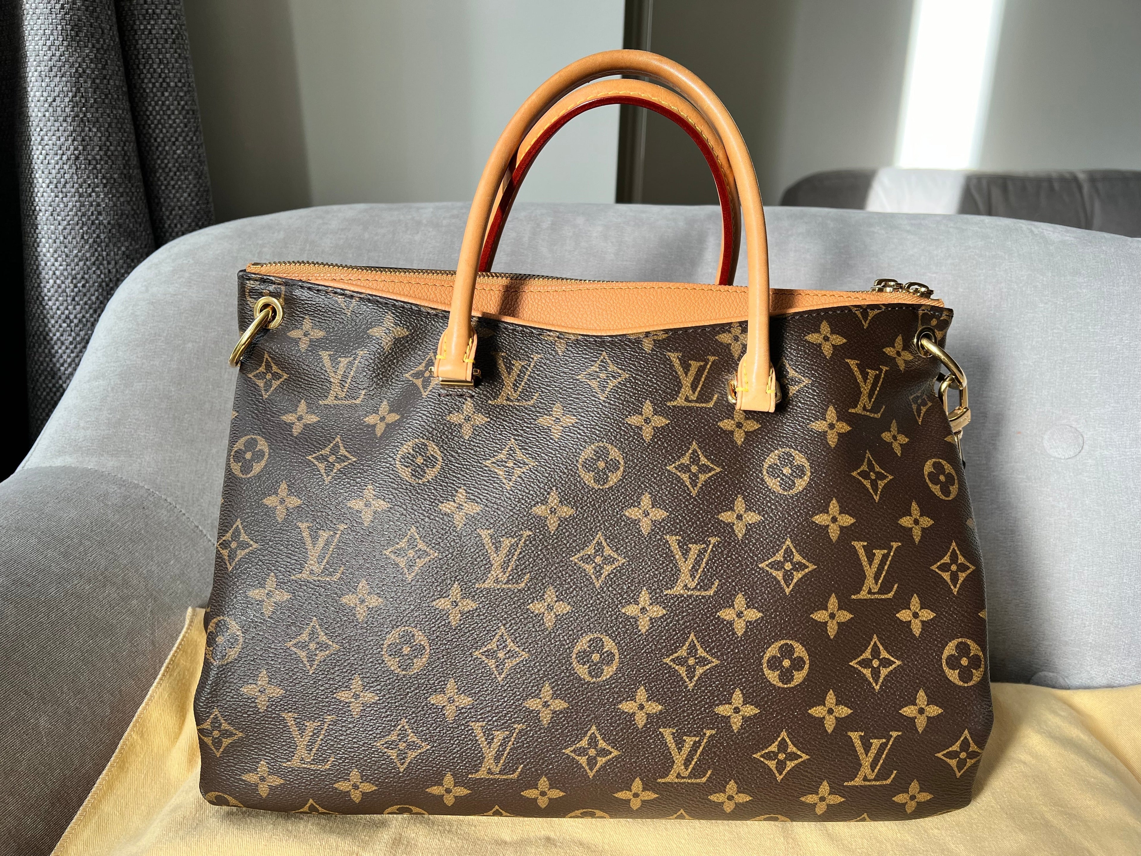 Louis Vuitton Pallas Tote in Monogram (RRP £1960)
