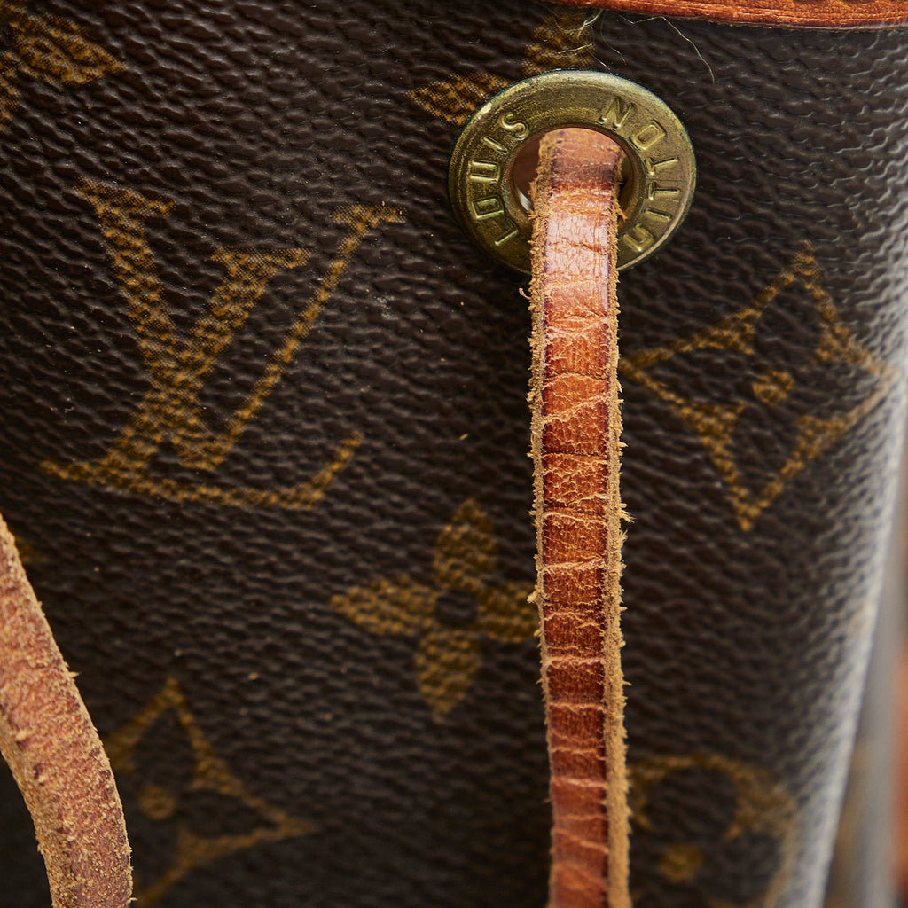 Louis Vuitton Petit NoÃƒÆ’Ã‚Â© Monogram Canvas