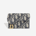 Saddle Flap Card Holder