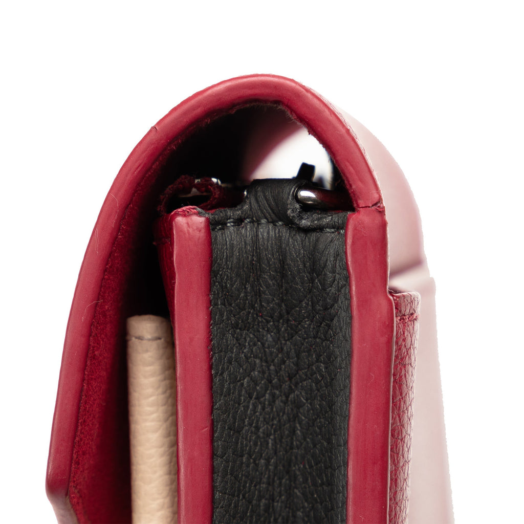 Red Louis Vuitton MyLockMe Chain Pochette Shoulder Bag