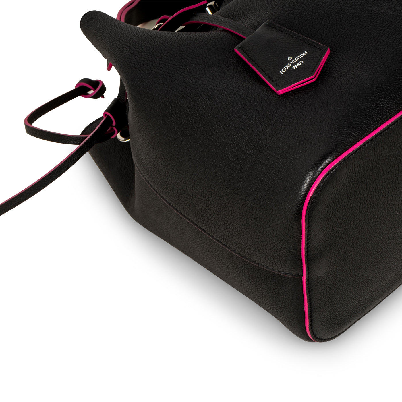 Louis Vuitton Lockme Bucket
