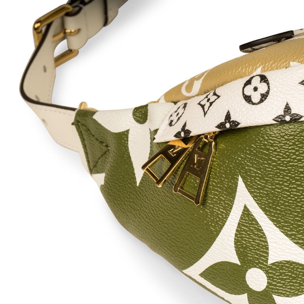 Louis Vuitton Bumbag Extra Large Monogram