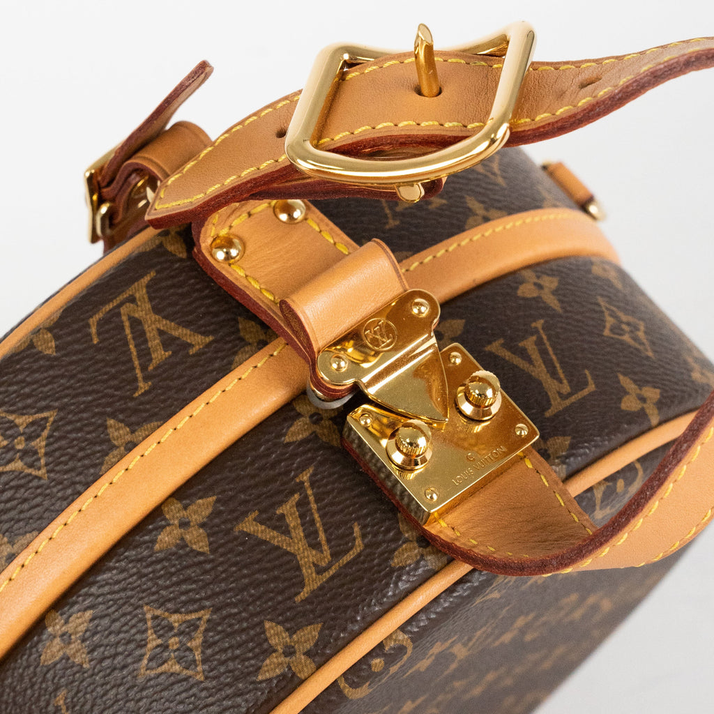Louis Vuitton Boite Chapeau Monogram