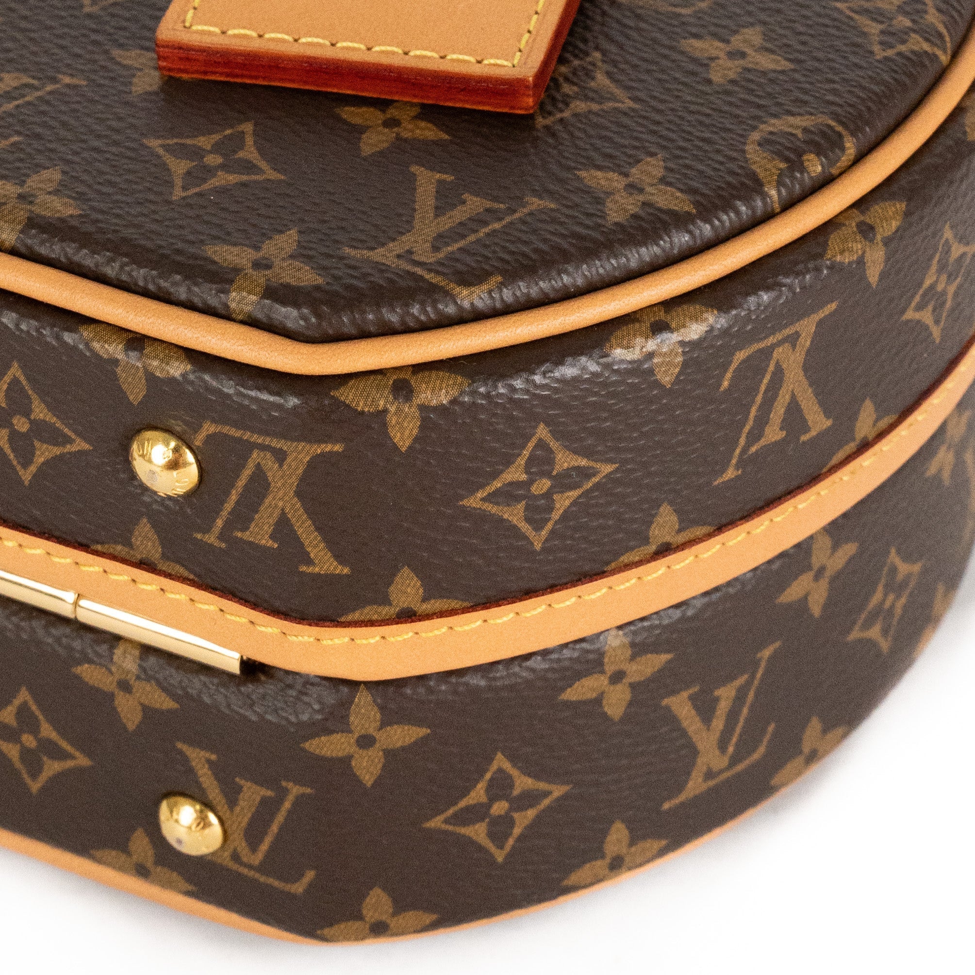Louis Vuitton Boite Chapeau Monogram