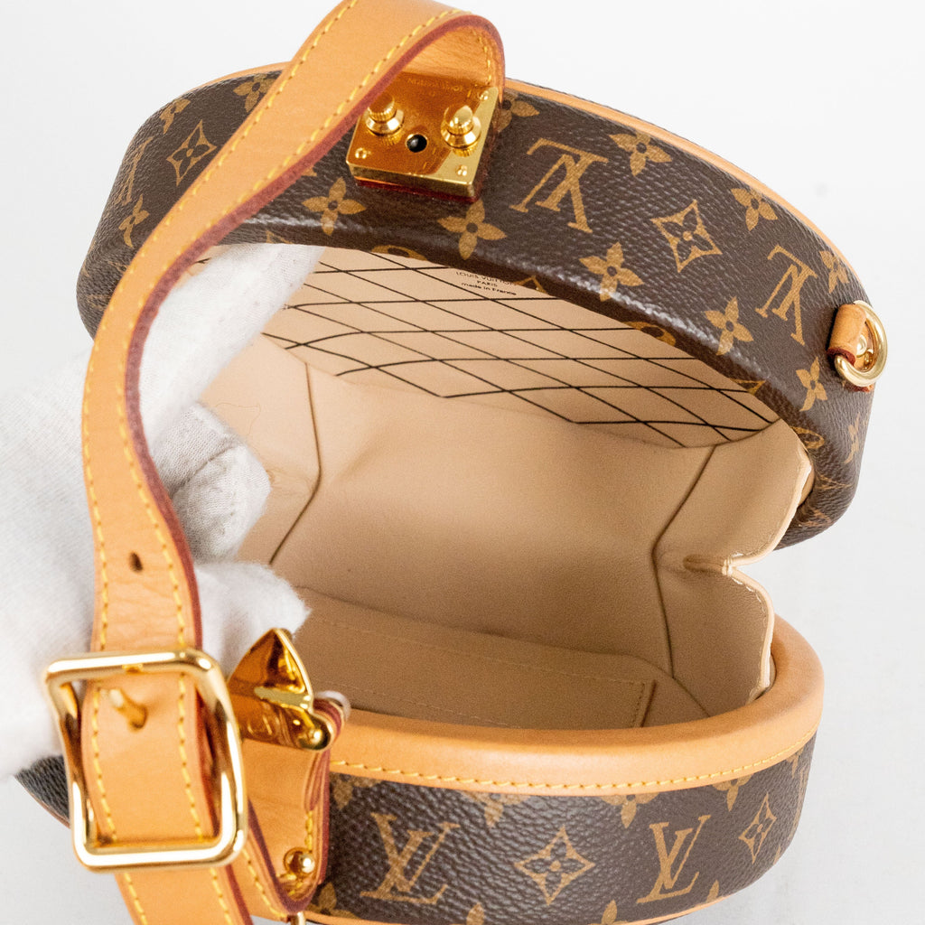 Louis Vuitton Boite Chapeau Monogram