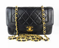 CHANEL 'Diana' 22  classic flap bag - vintage