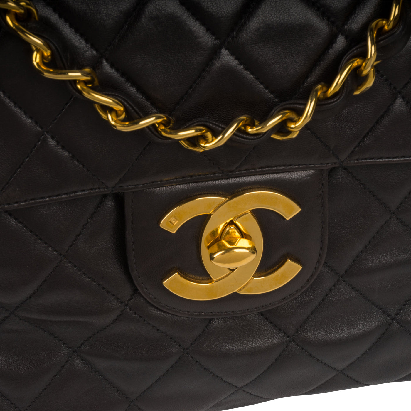 Chanel chanel vintage flap