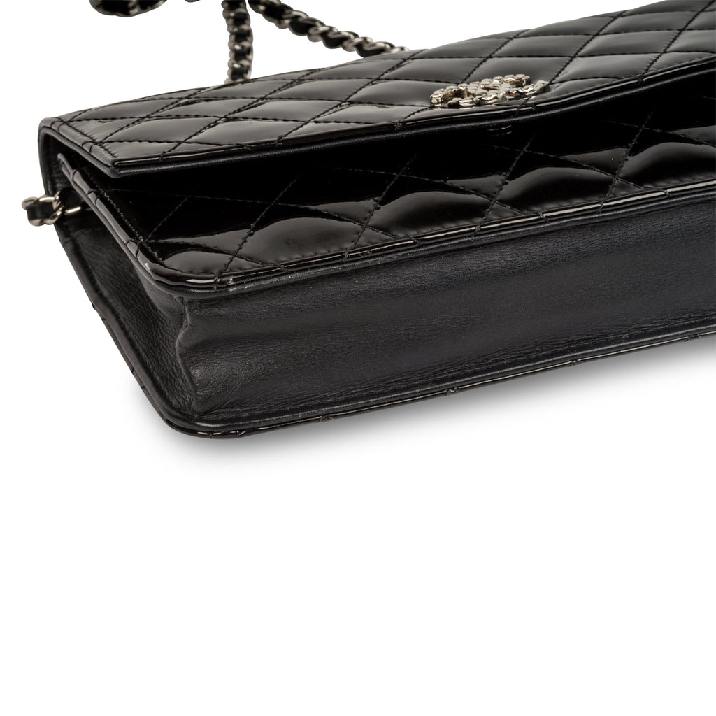 Chanel Wallet on Chain Patent