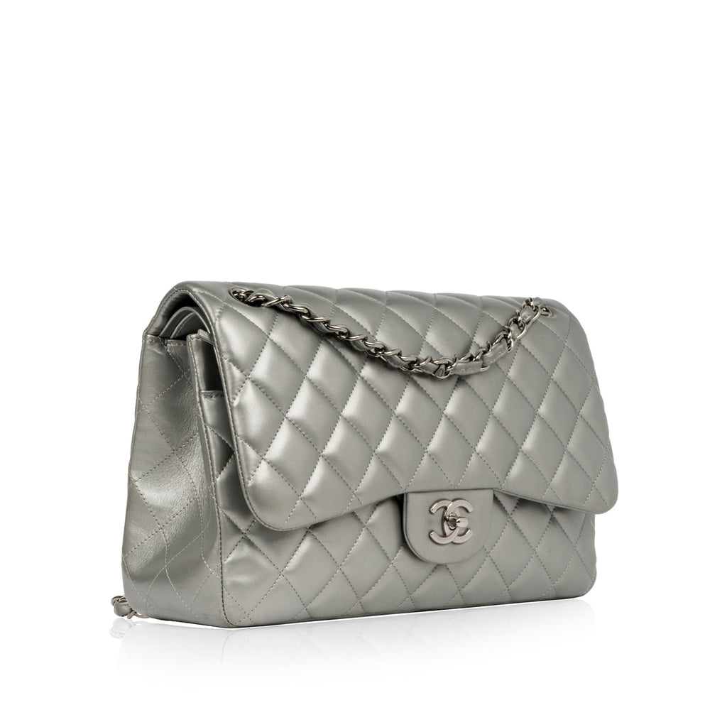 Chanel Classic Flap Bag - Jumbo