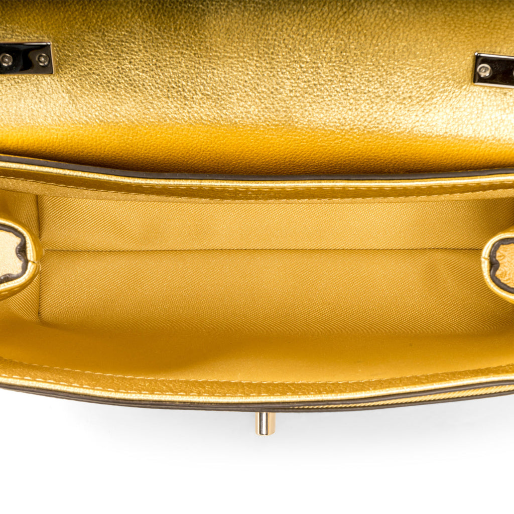 Louis Vuitton Lockme BB
