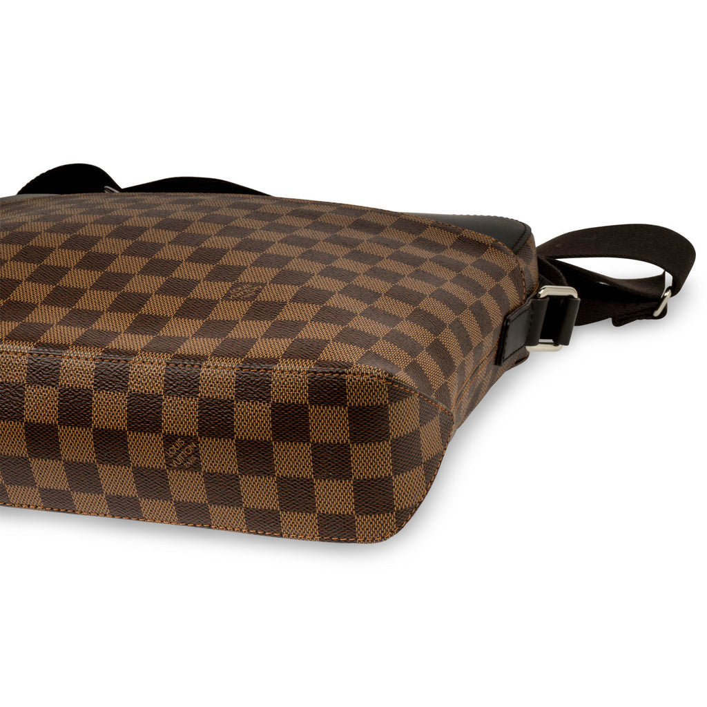 Louis Vuitton Jake Messenger MM Bag