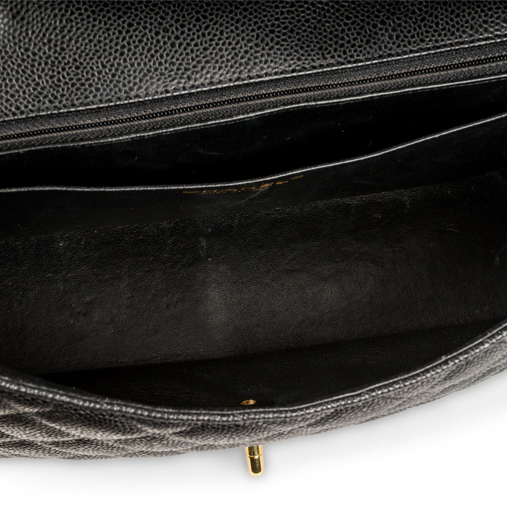Chanel Classic Flap Bag Jumbo