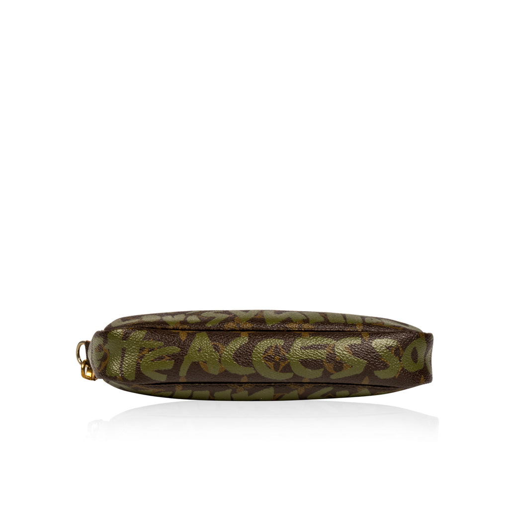 Louis Vuitton Graffiti Pochette