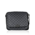 Louis Vuitton District PM