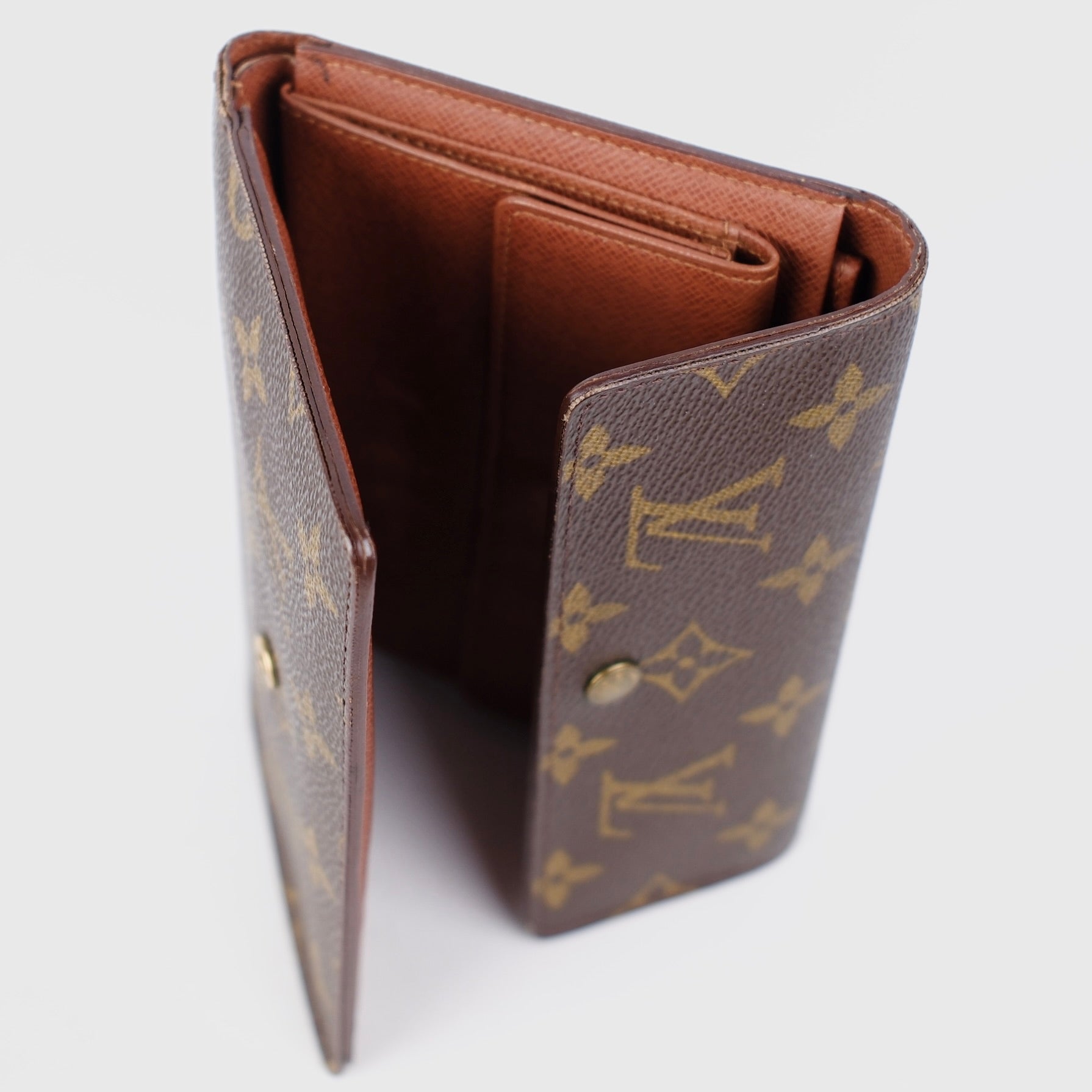 Louis Vuitton Monogram Wallet On Chain