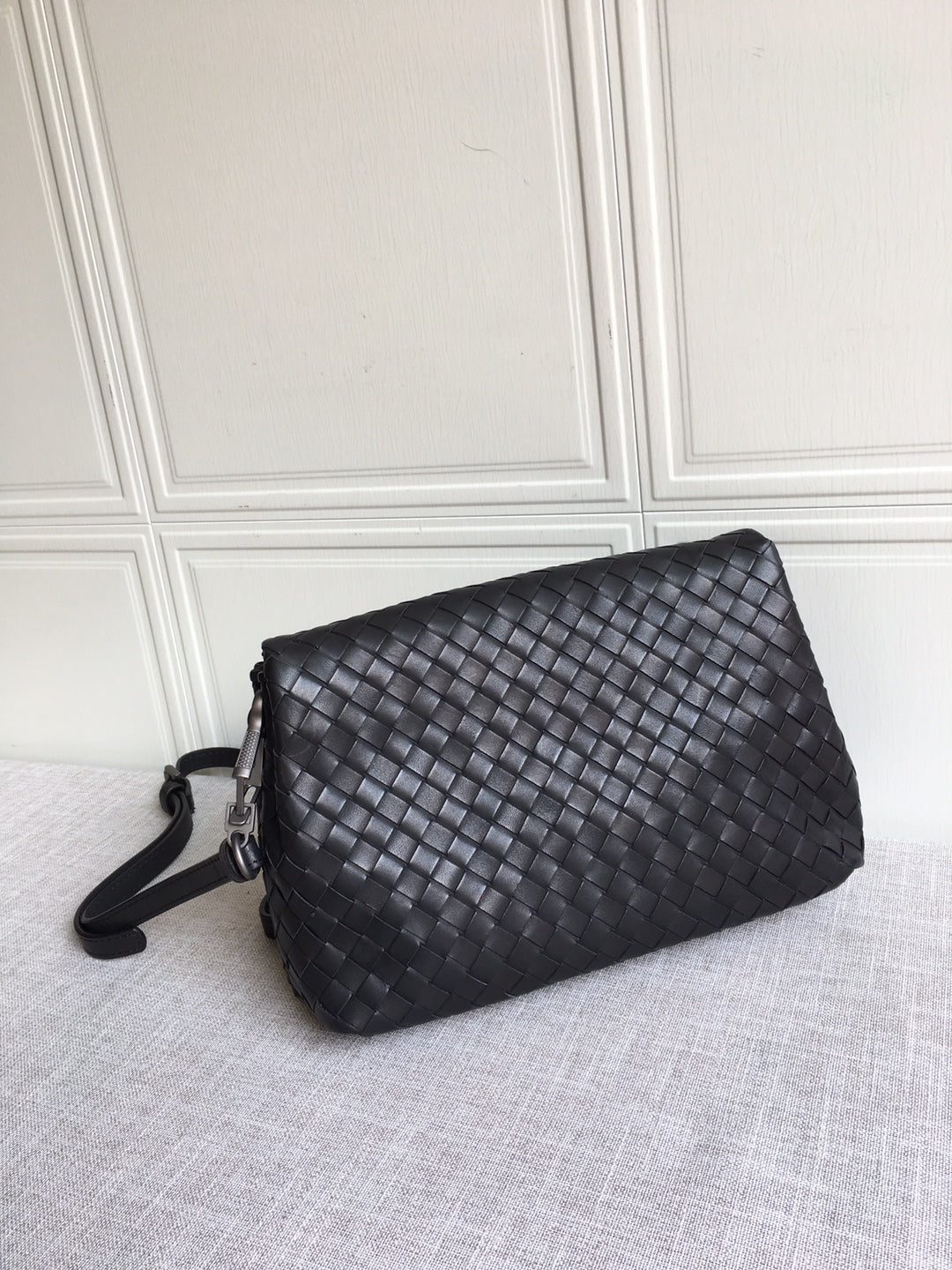 GLAMI Classic Intrecciato Black, For Women, WomenÃƒÂ¢Ã¢â€šÂ¬Ã¢â€žÂ¢s Bags 8.9in/22.5cm