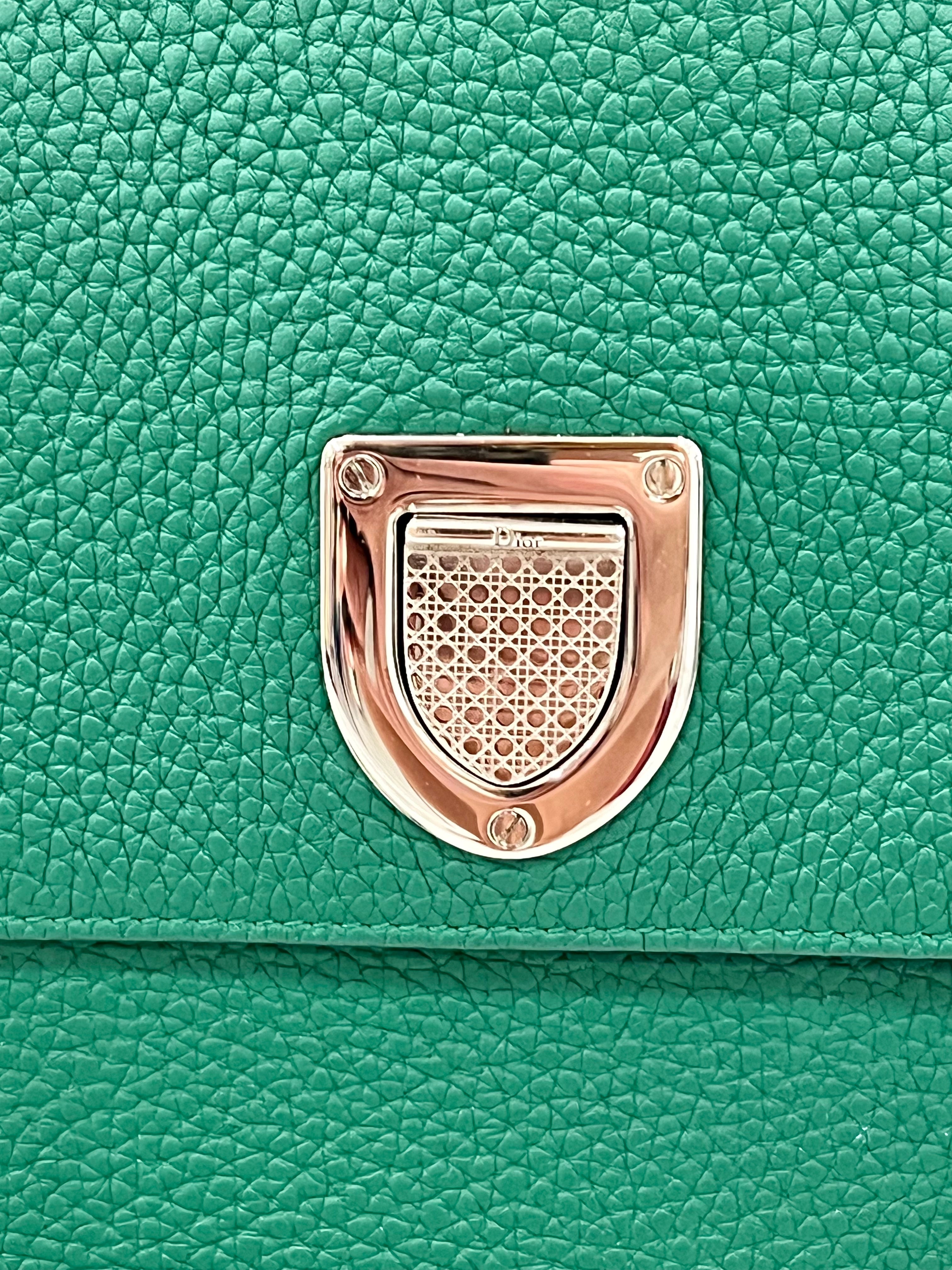 DIOR GRAINED CALFSKIN MEDIUM DIOREVER BAG