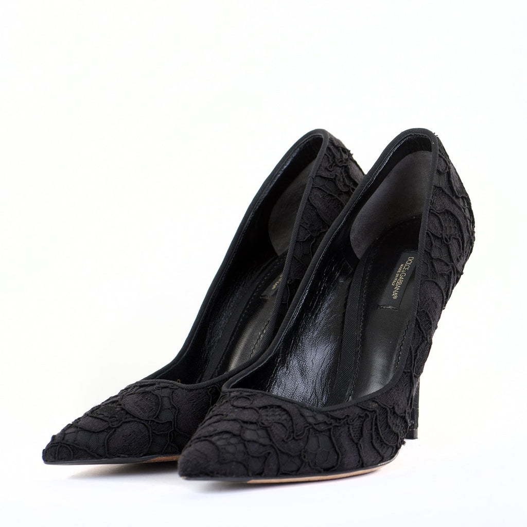 Lace Pointed Court Shoes