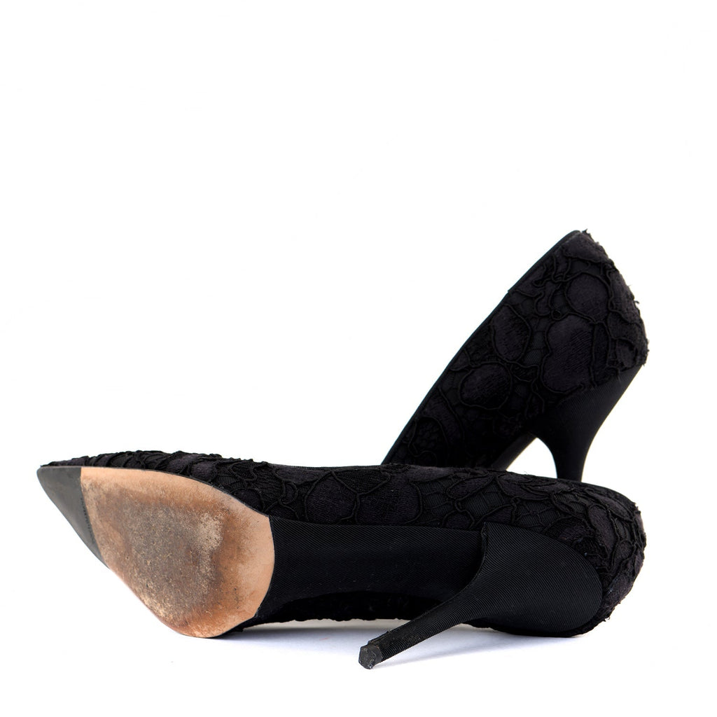Lace Pointed Court Shoes