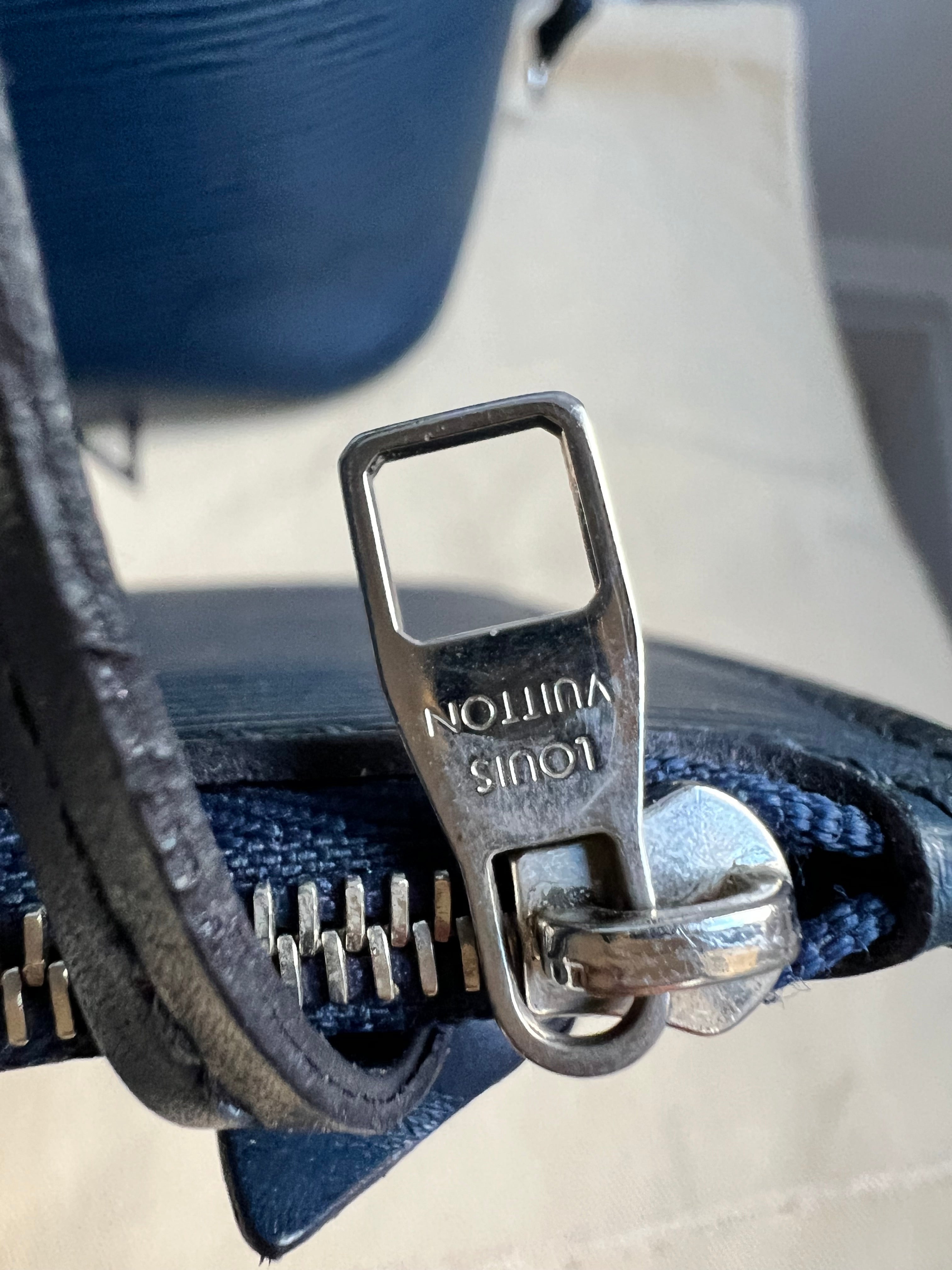 Louis Vuitton Neverfull MM Indigo Epi Leather (RRP £1,740)