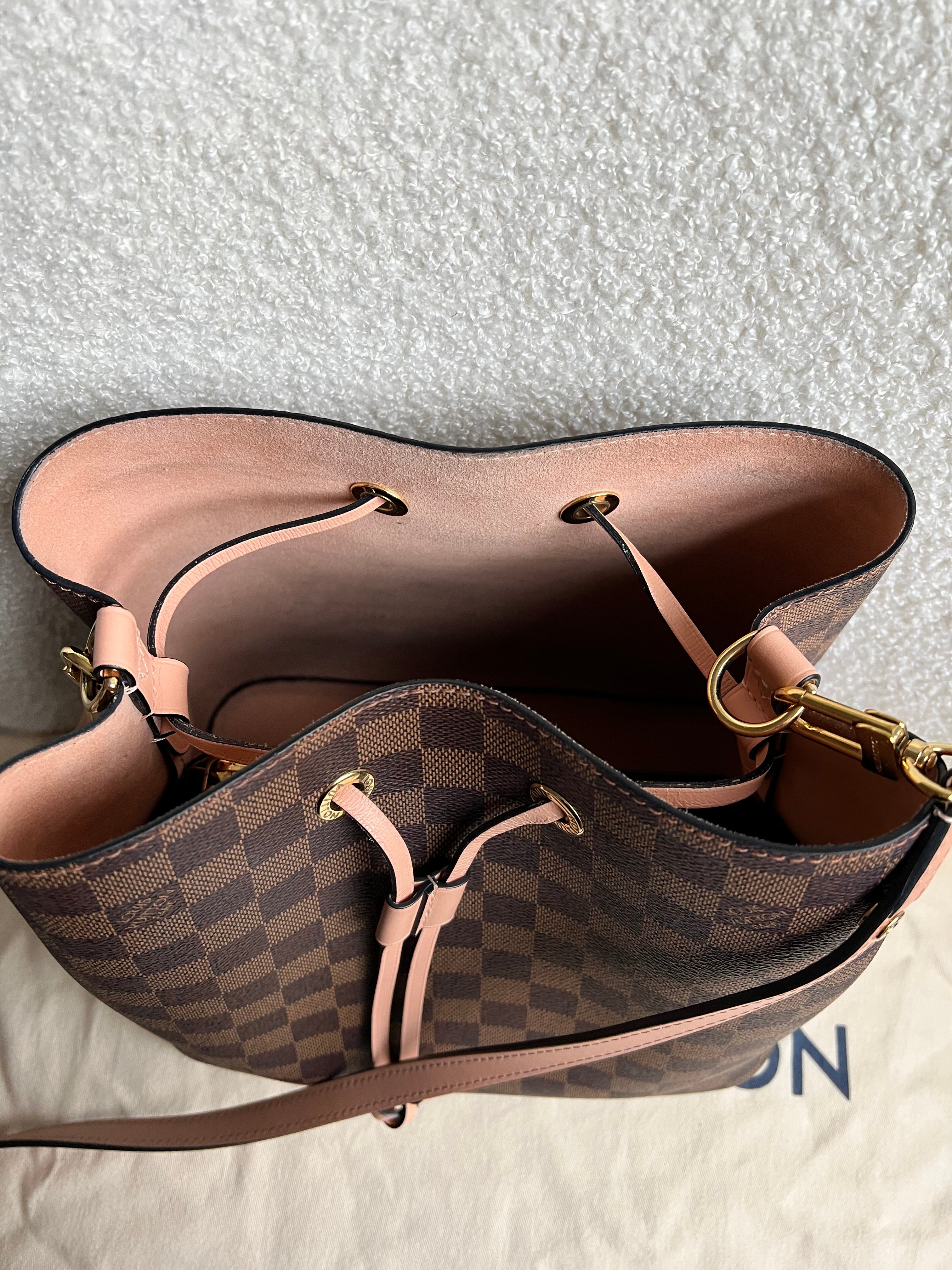 Louis Vuitton Neo Noe Monogram Rose Poudre (RRP £1,560)