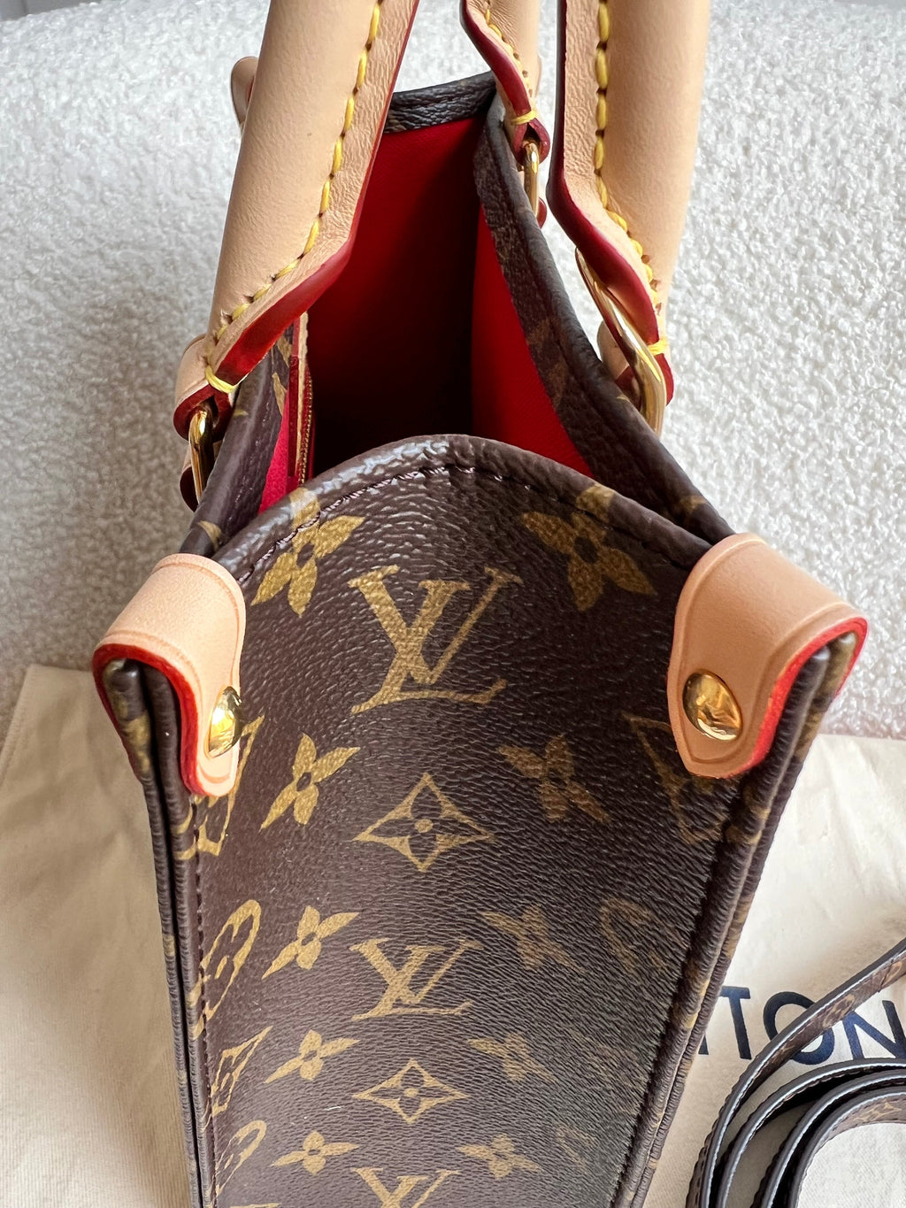 Louis Vuitton Sac Plat BB (RRP £1,820)