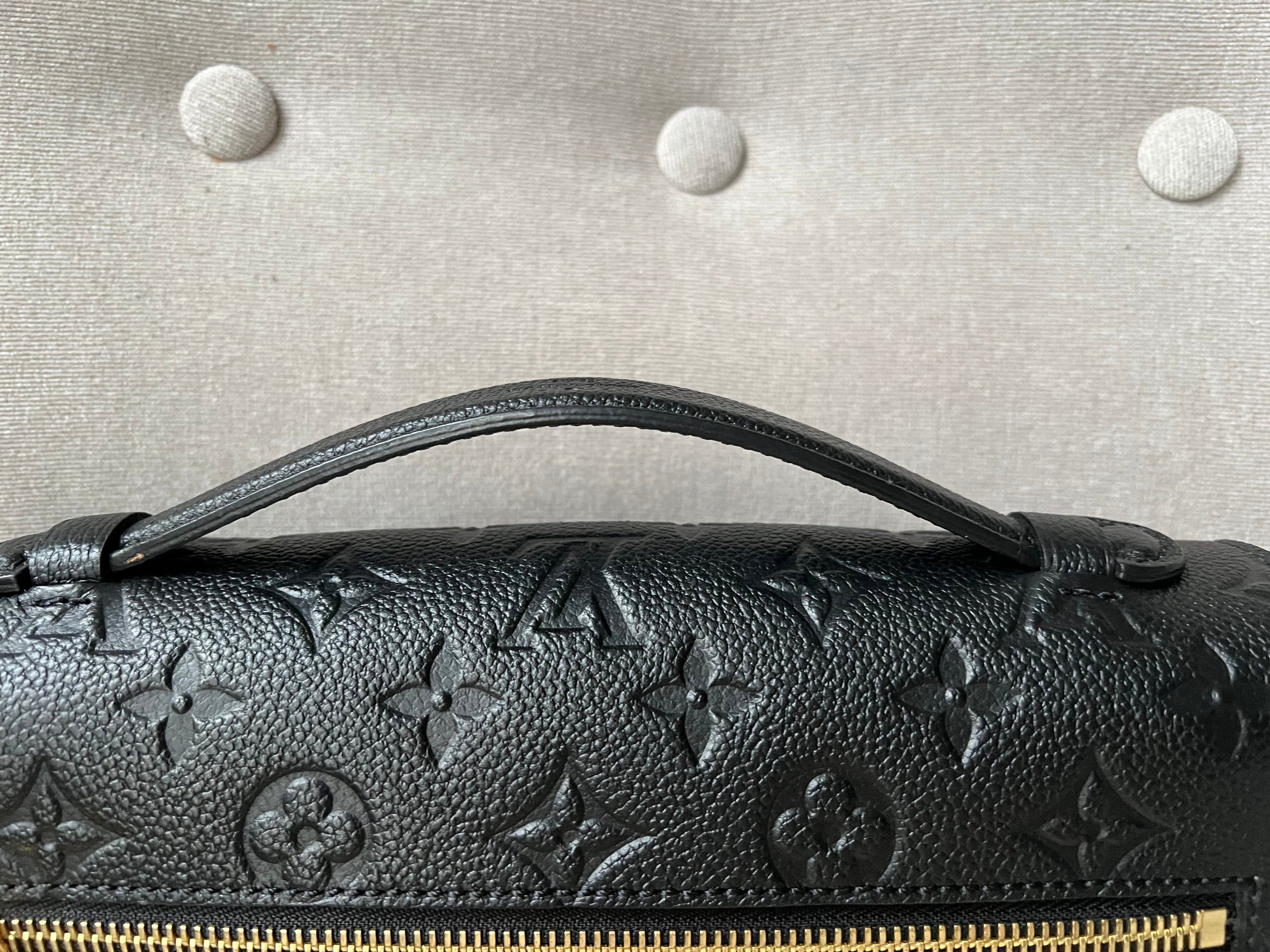 Louis Vuitton Pochette Metis Black Empreinte (RRP £2,110)