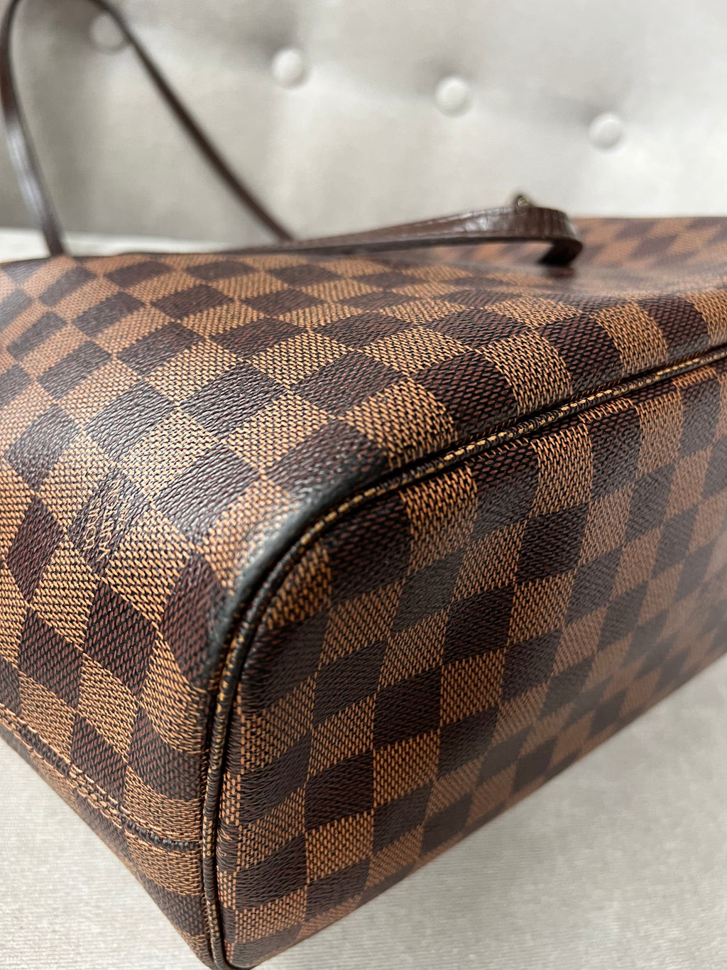 Louis Vuitton Neverfull MM Damier Ebene Cherry Interior (RRP £1,410)