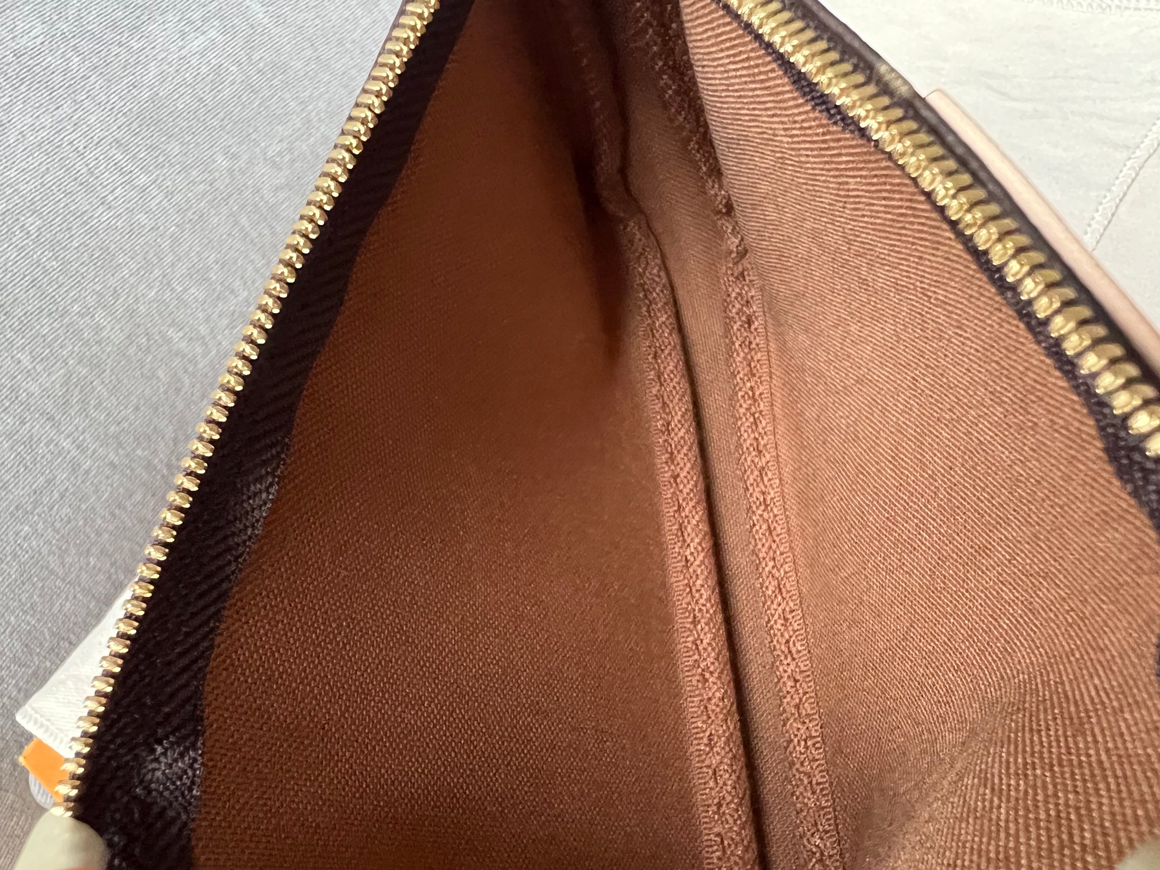 Louis Vuitton Multi Pochette Accessoires Rose Chiaro (RRP £1970)