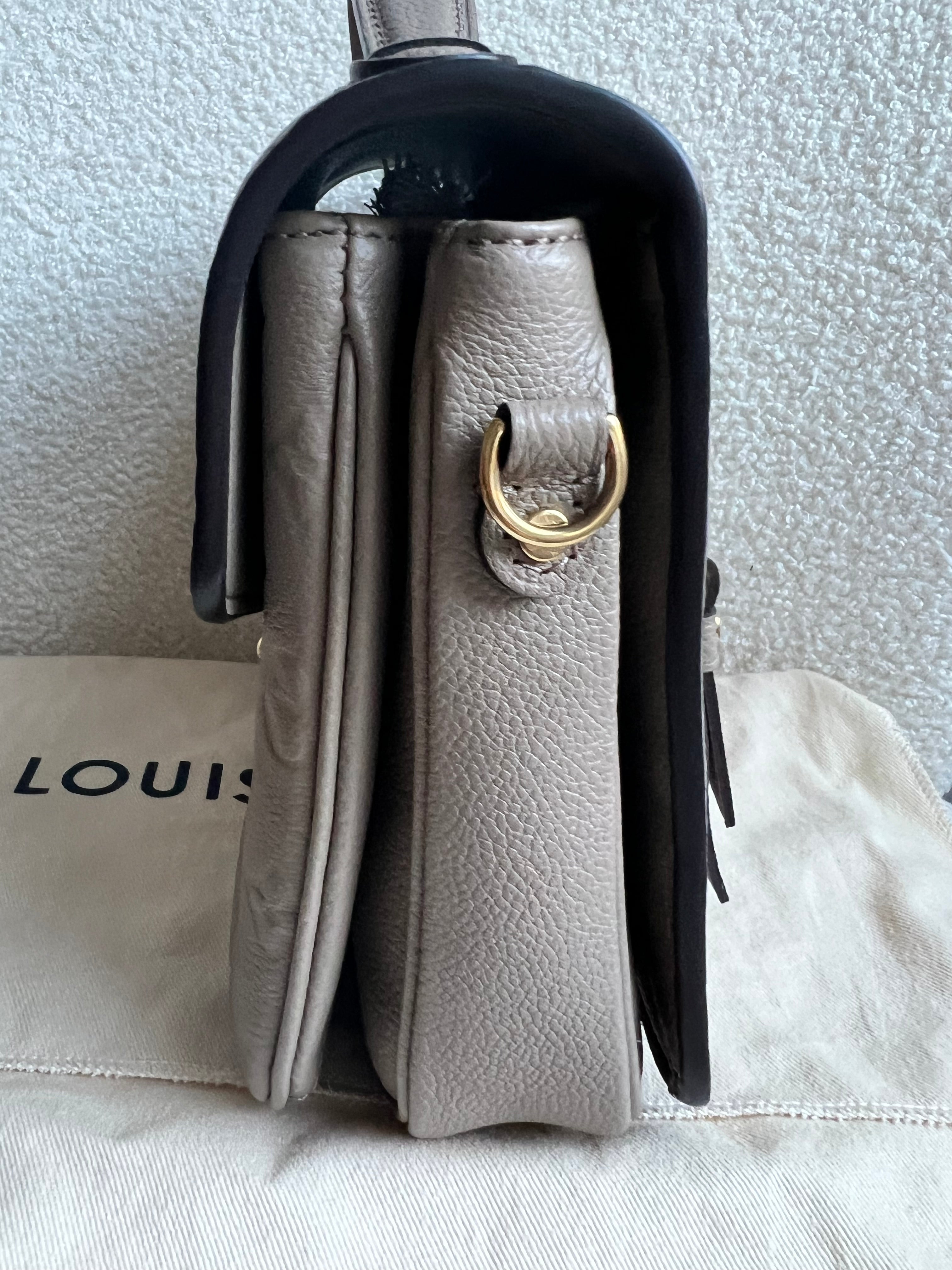 Louis Vuitton Pochette Metis Dune Empreinte (RRP £2,110)