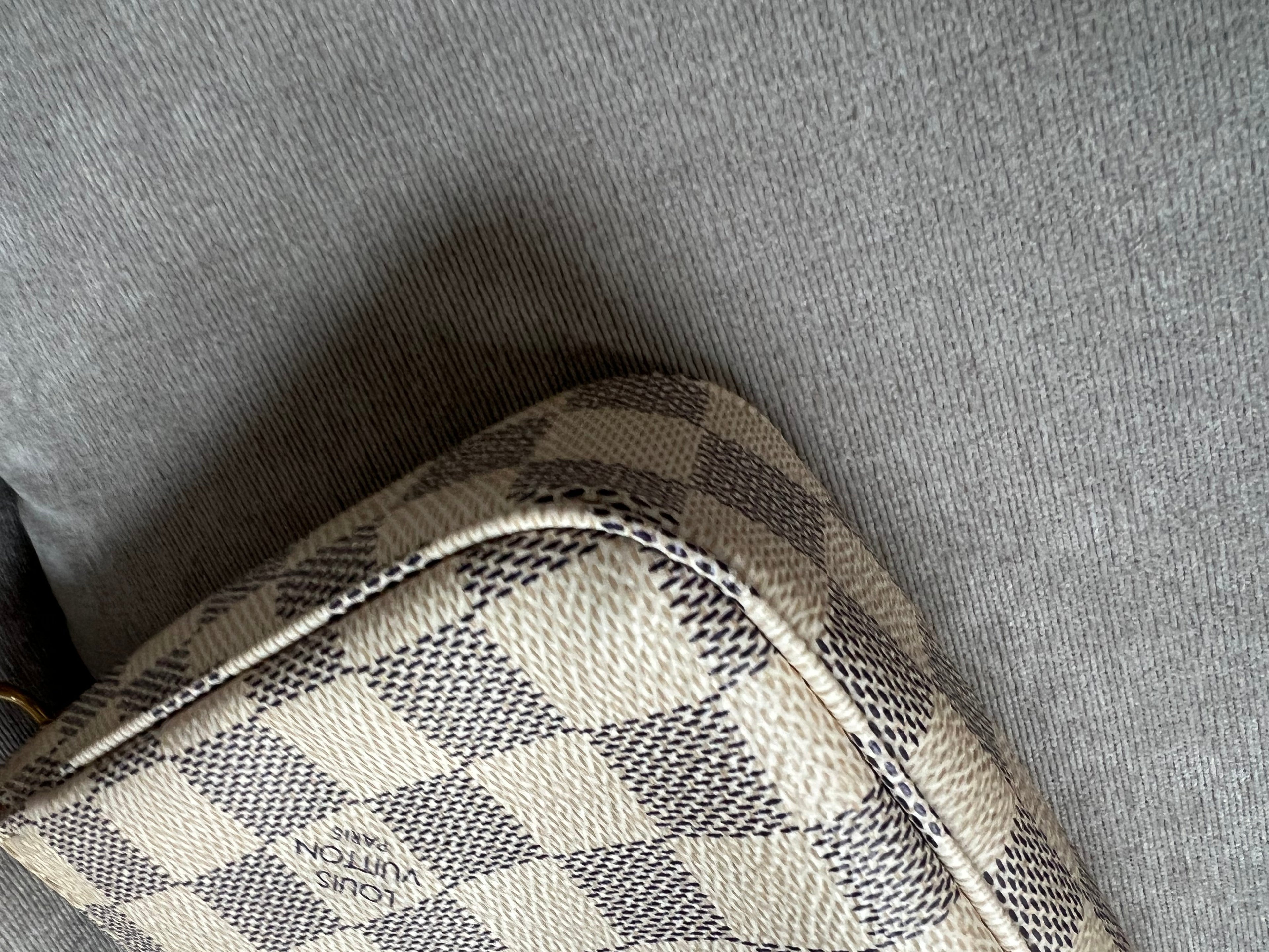 Louis Vuitton Pochette Accessoires Damier Azur (no strap)
