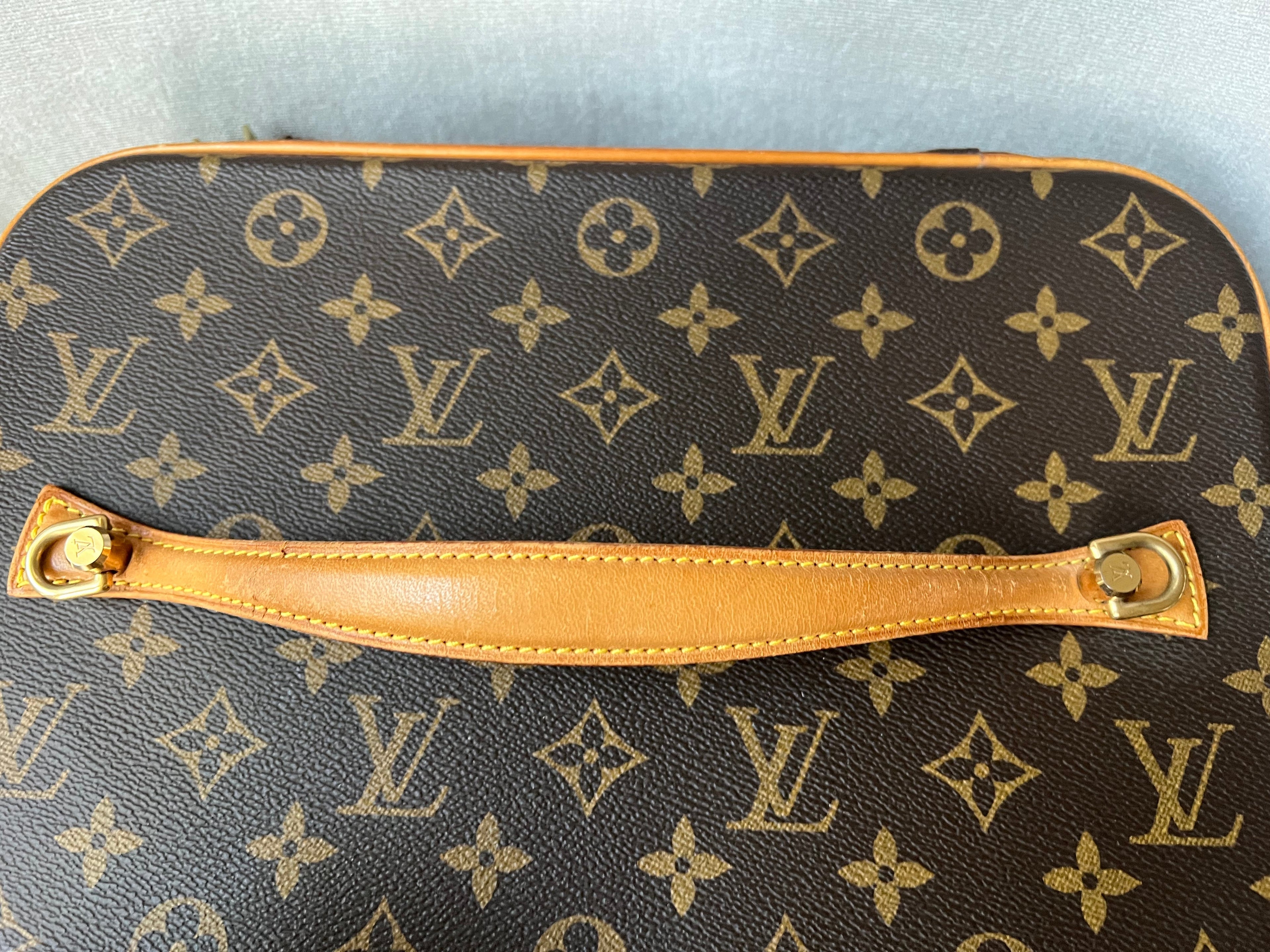 Louis Vuitton Nice Vanity Case (RRP £2,000)