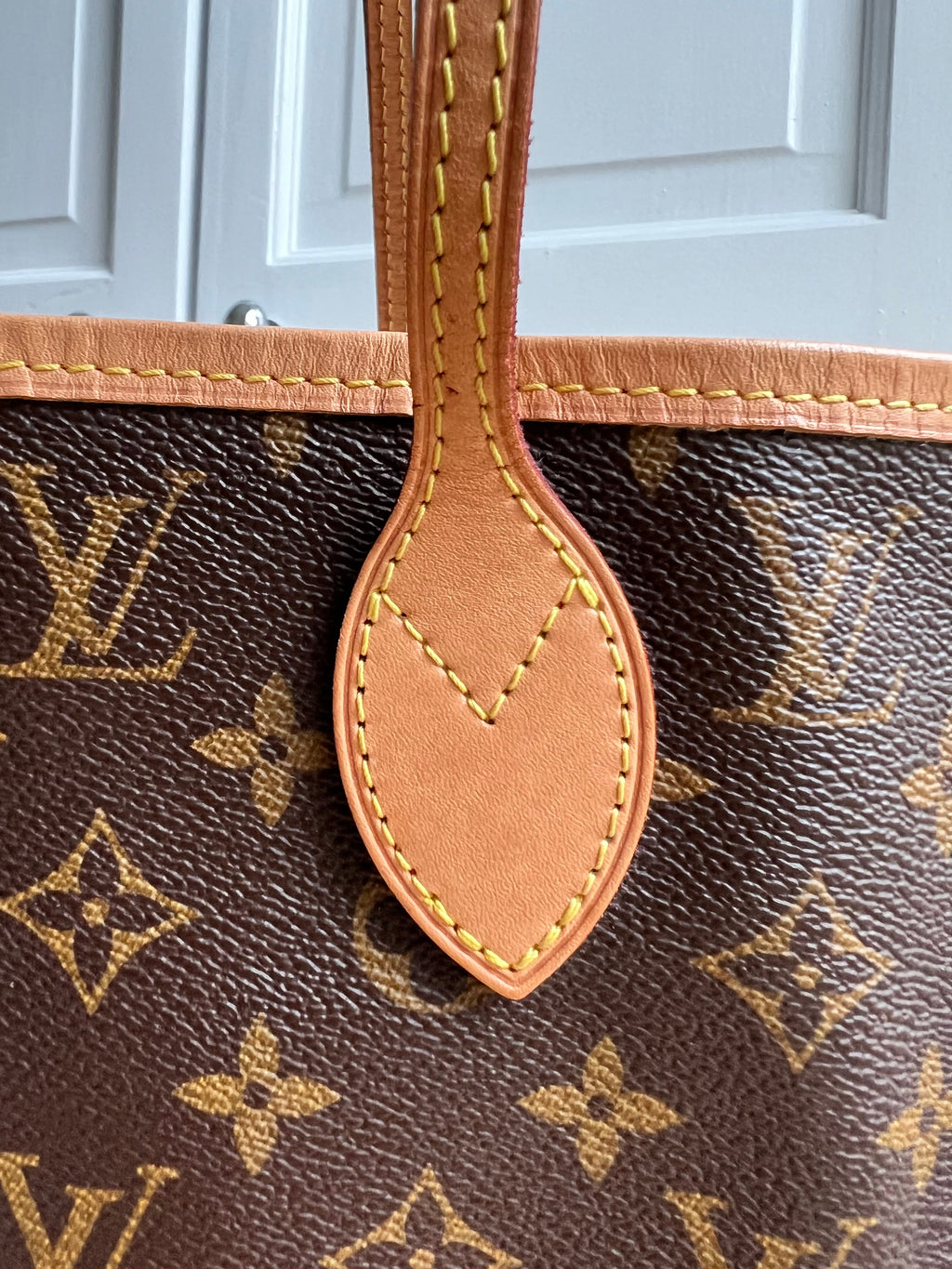 Louis Vuitton Neverfull MM Monogram Red (RRP £1,410)