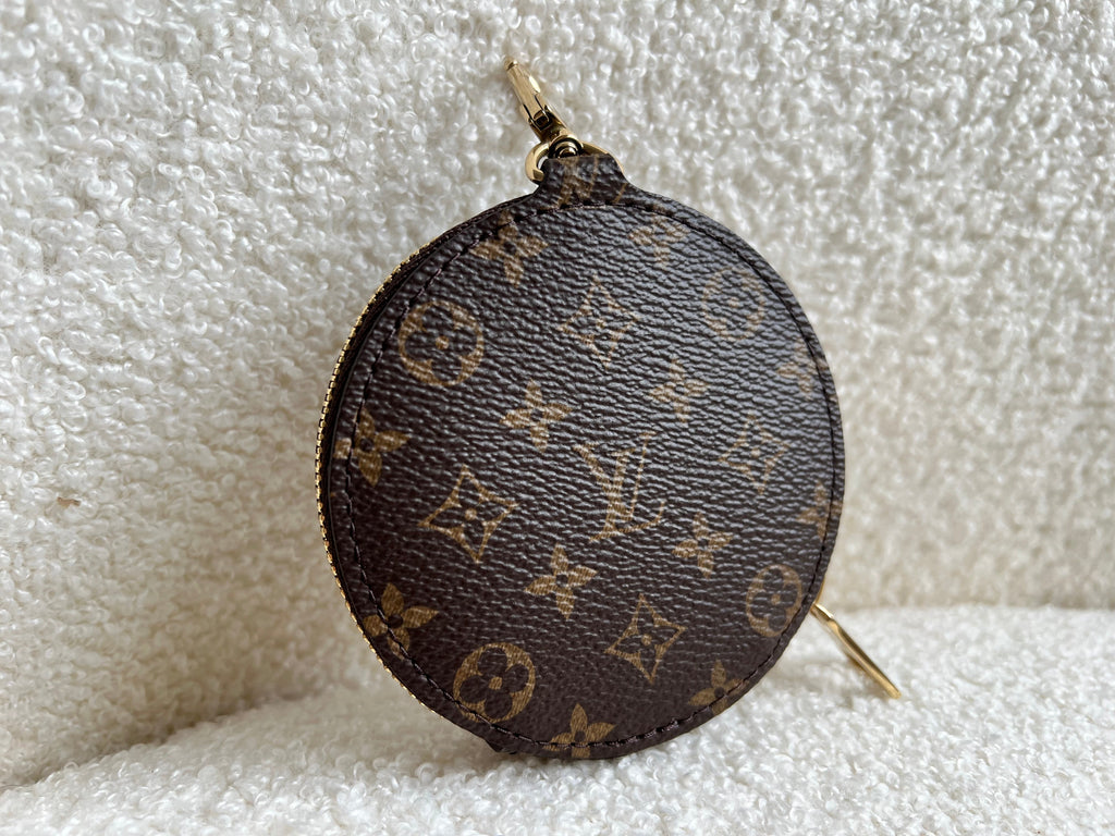 Louis Vuitton Round Coin Purse Monogram