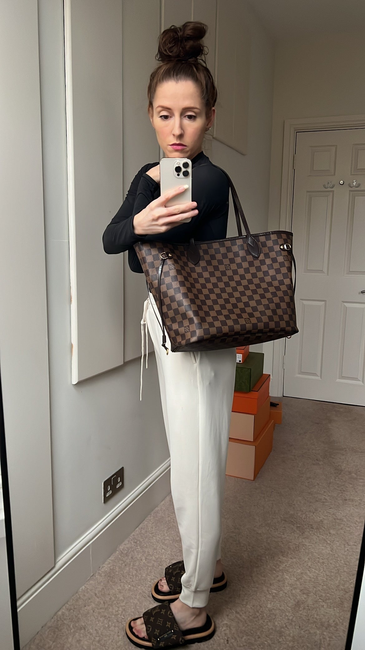 Louis Vuitton Neverfull MM Damier Ebene Cherry Interior (RRP £1410)