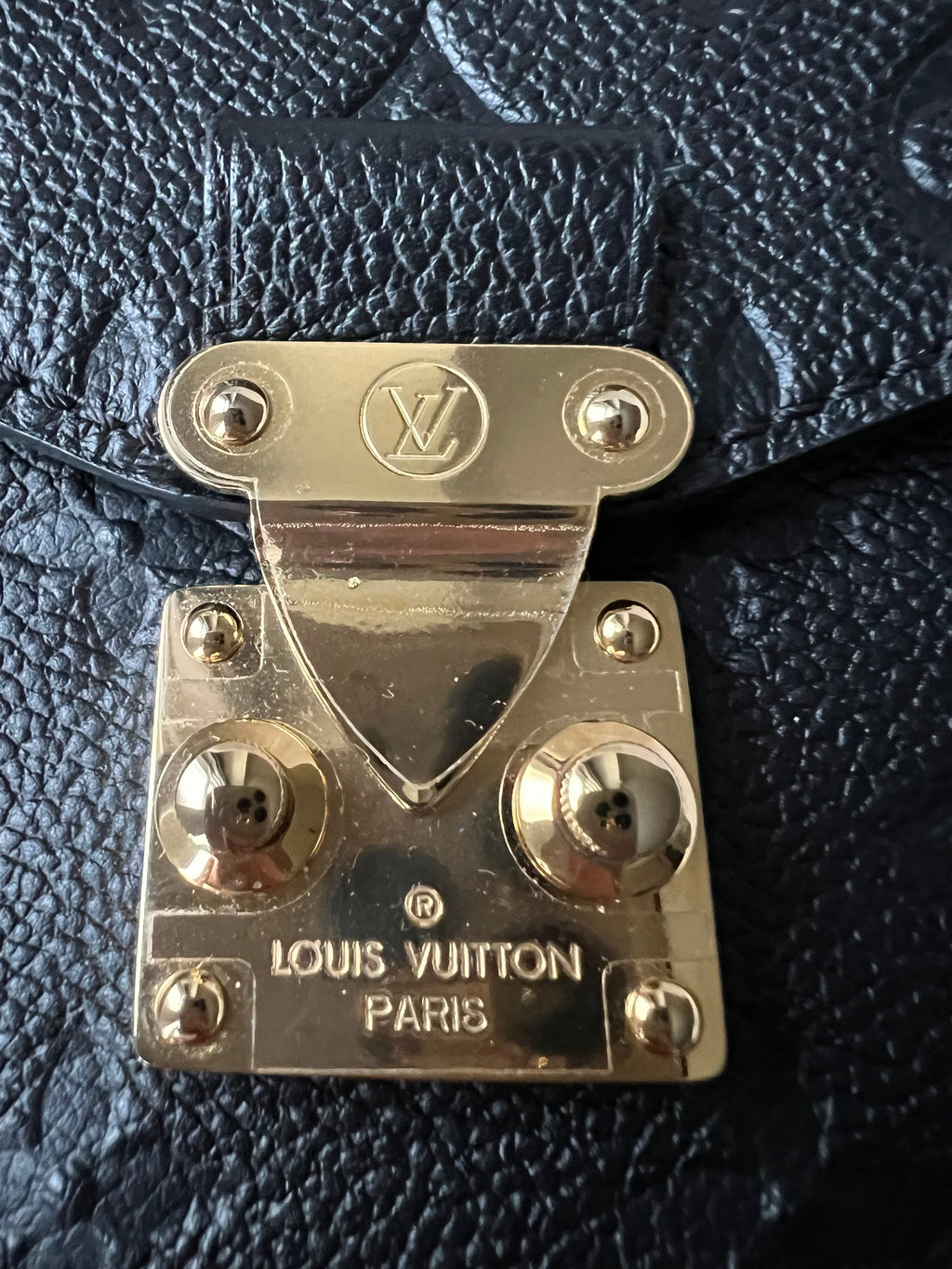 Louis Vuitton Pochette Metis Black Empreinte (RRP £2,110)