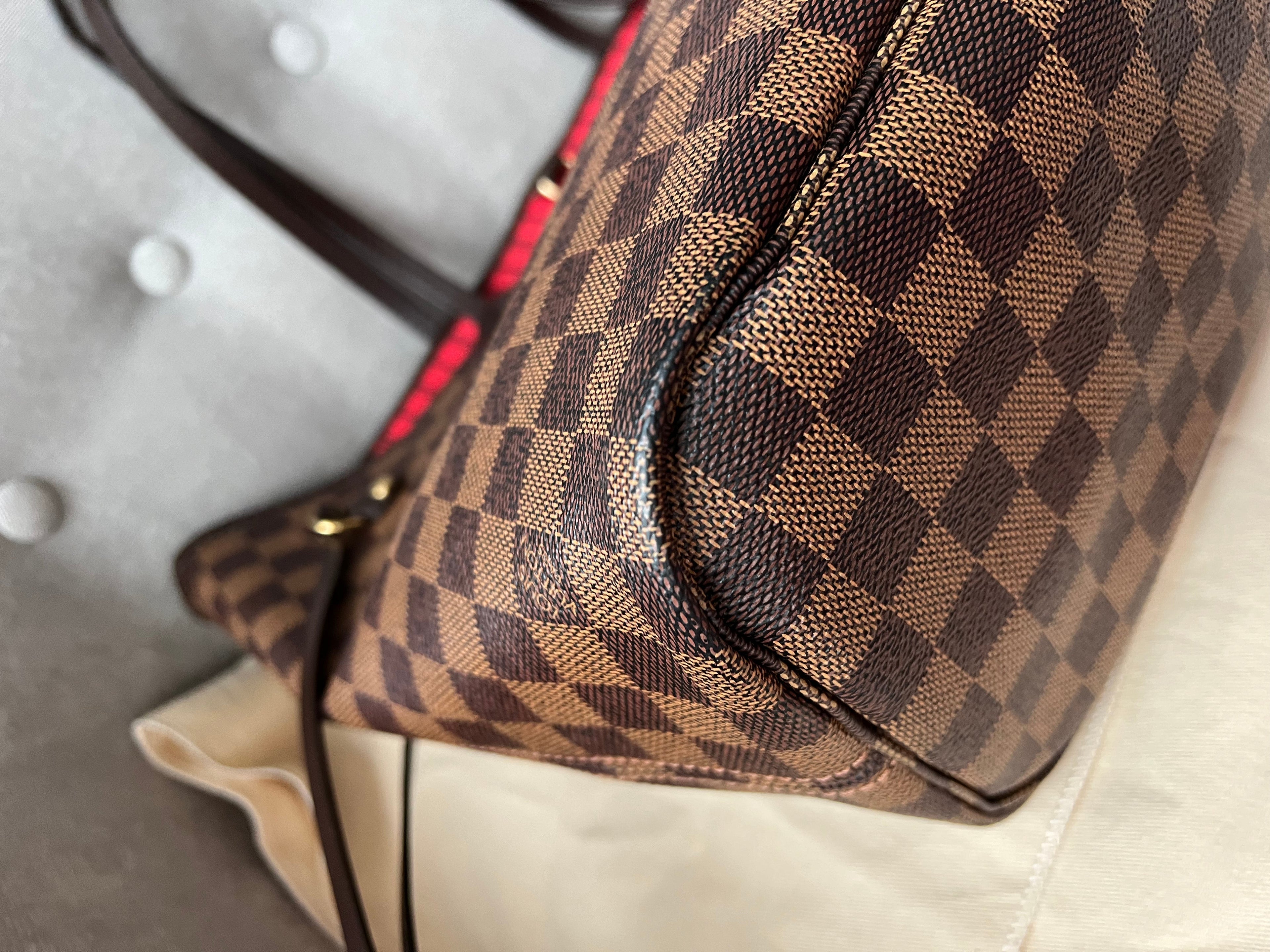 Louis Vuitton Neverfull MM Damier Ebene Cherry Interior (RRP £1,410)