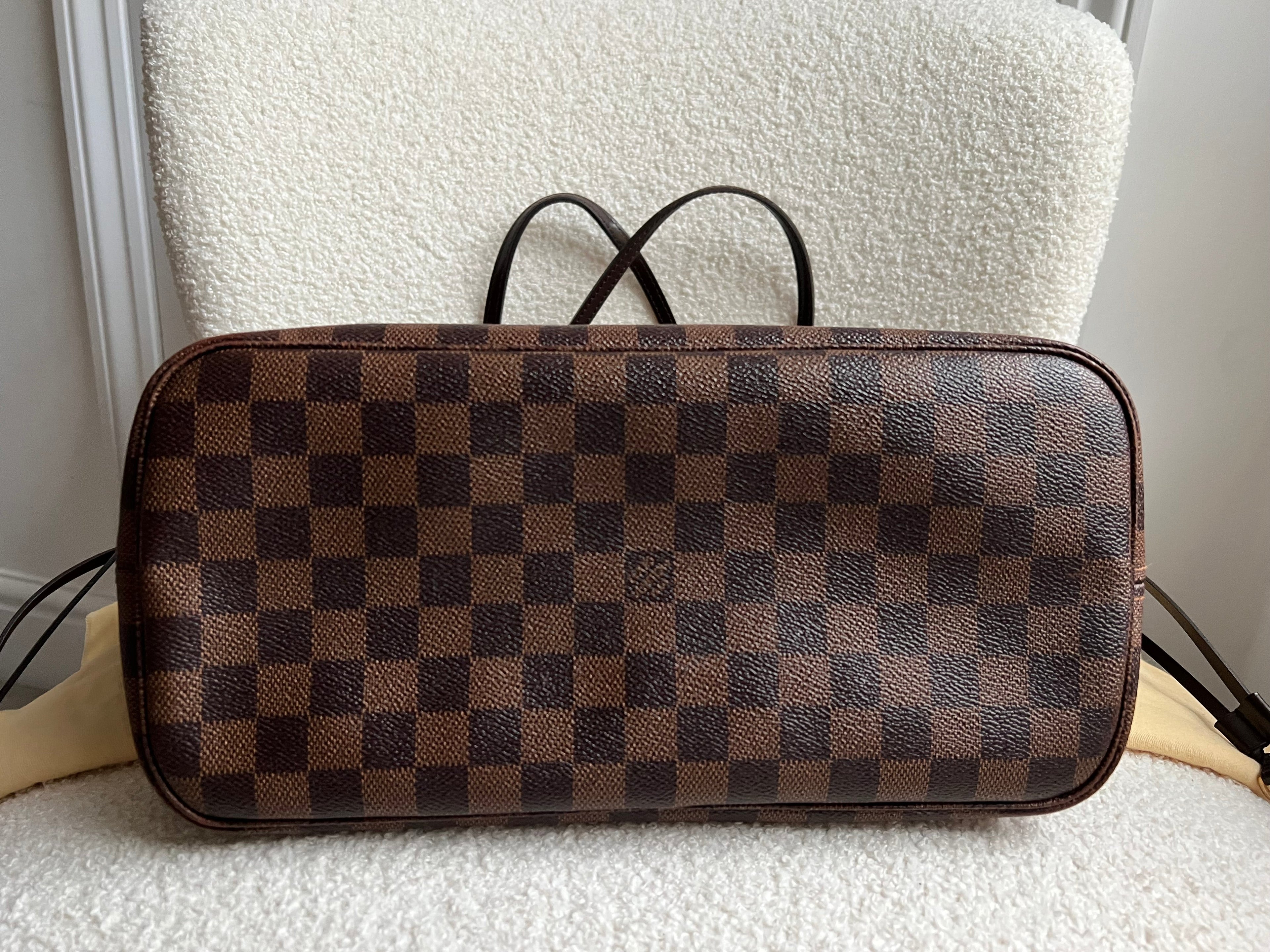 Louis Vuitton Neverfull MM Damier Ebene Cherry Interior (RRP £1,410)