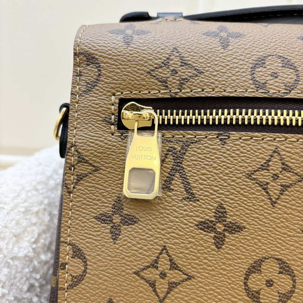 LV Pochette Metis in Reverse Monogram Canvas, Black Leather and GHW
