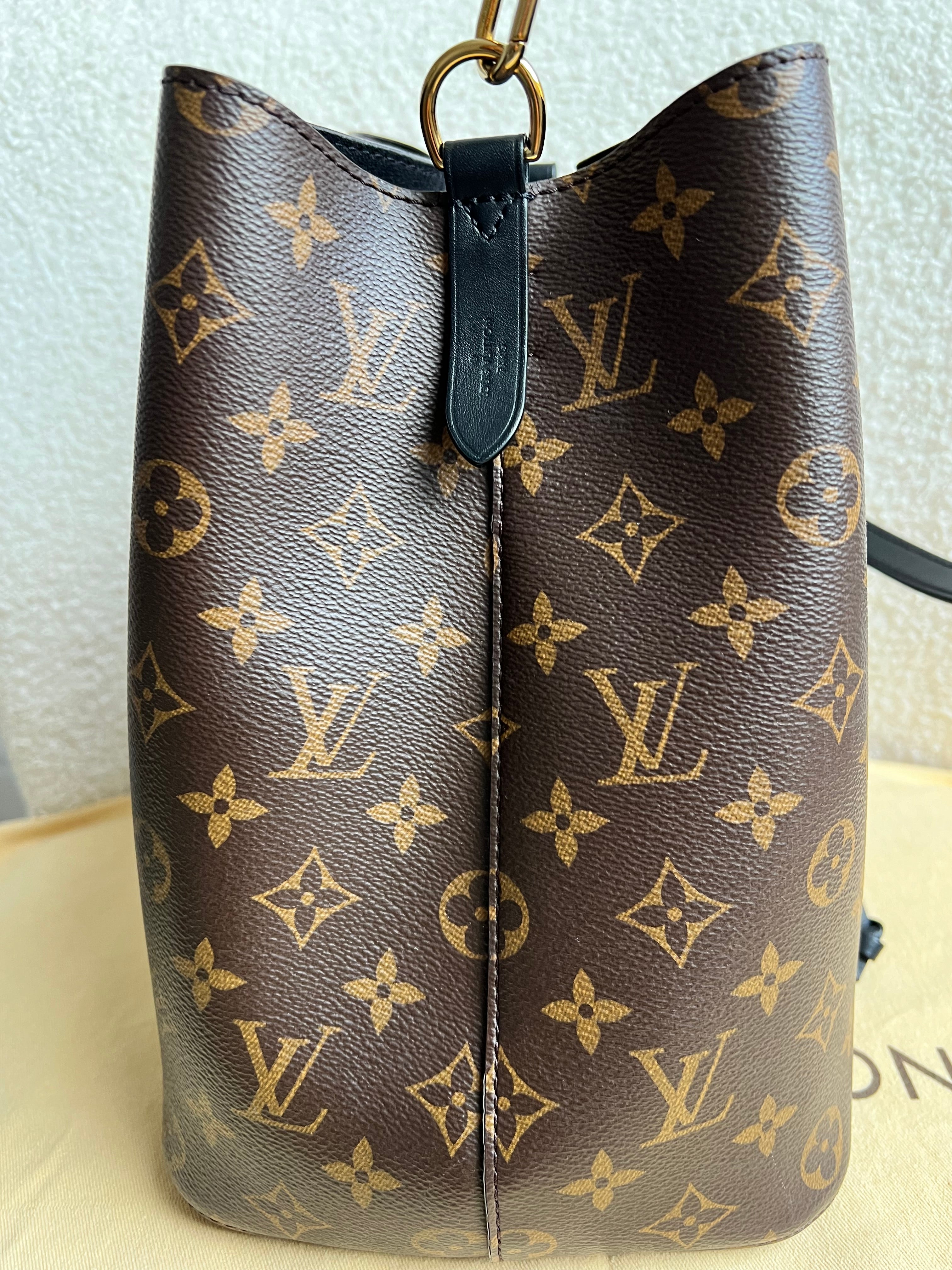 Louis Vuitton Neo Noe Monogram and Black (RRP £1,560)